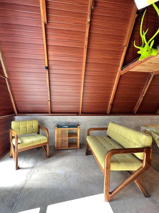 Cozy Green Cabin By Tangalle Beach view 4