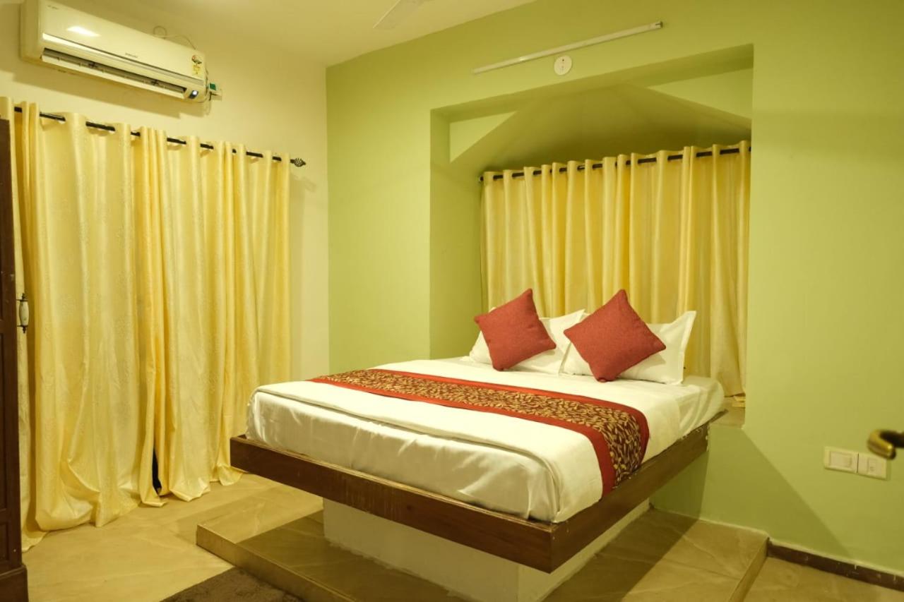 5BHK Go Green -400 metres from Calangute