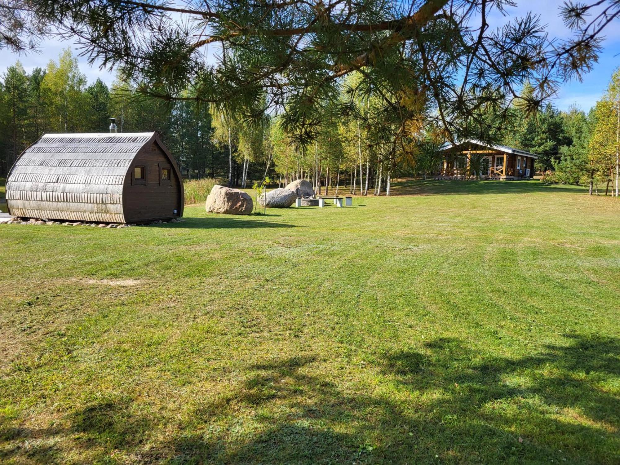 Pine Valley Villa - beautiful nature, jacuzzi, sauna, cozy log house view 4