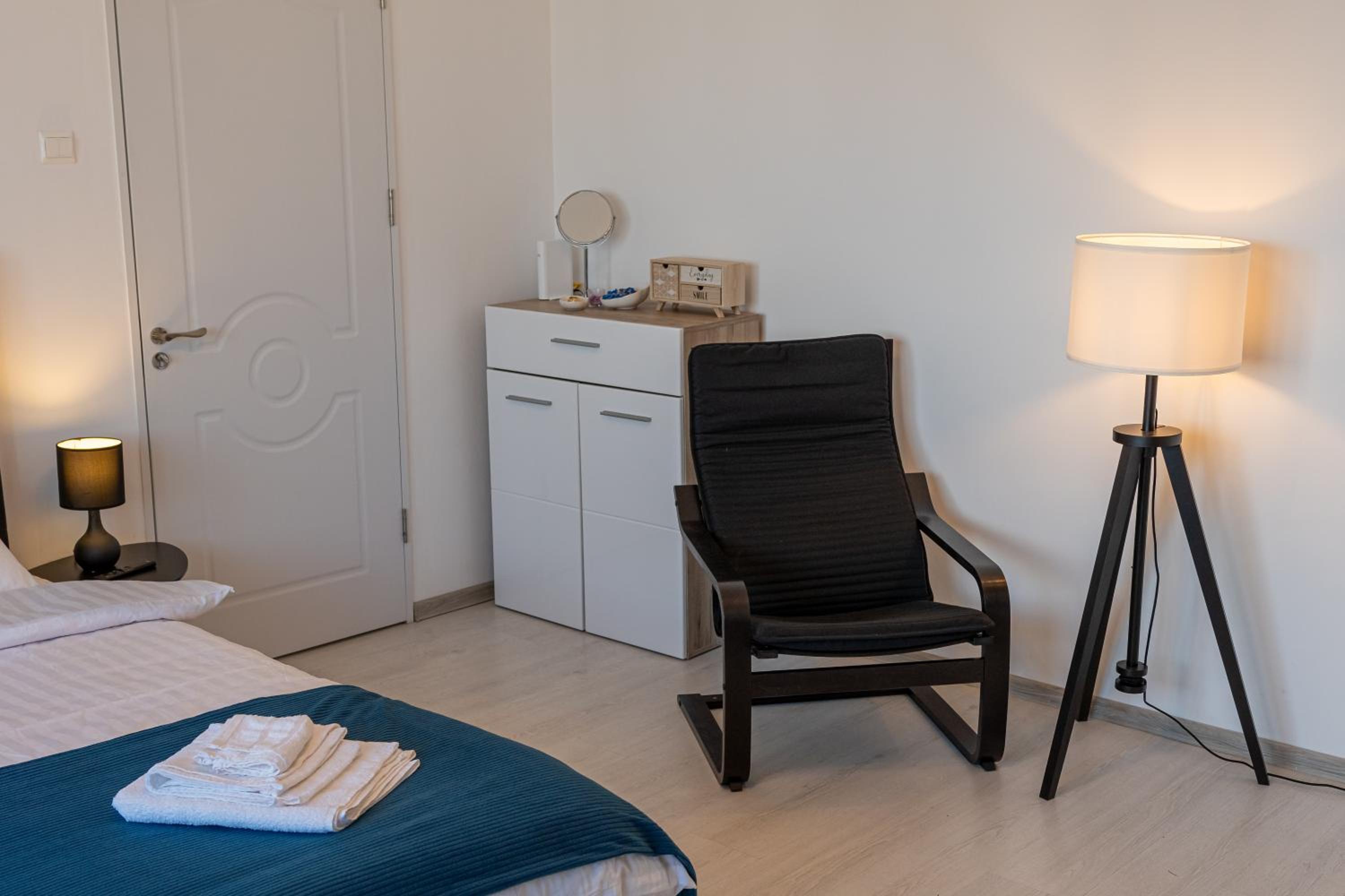 Cloudscape Apartment near National Arena & Mega Mall