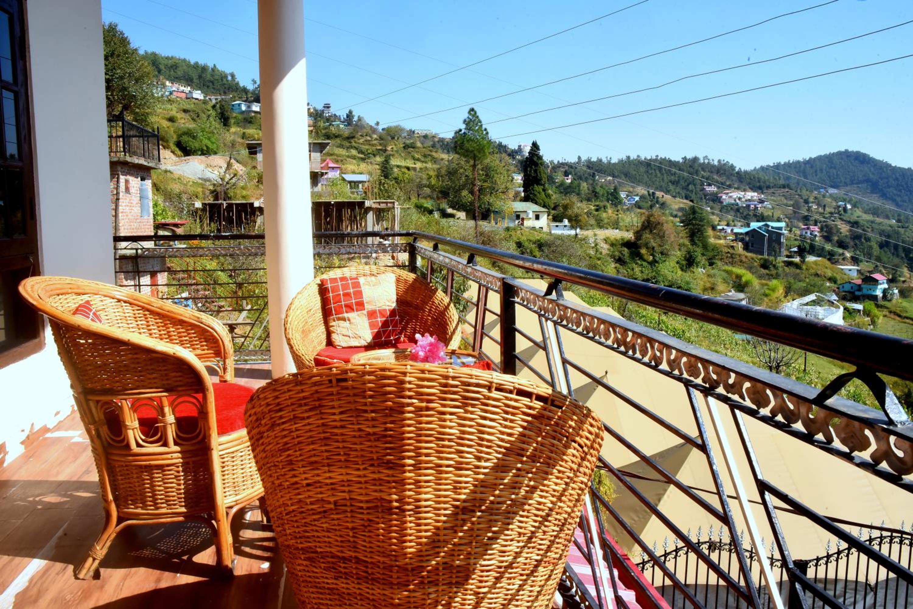 Antara - A Boutique Villa By Shivaneel Hospitality, Chail