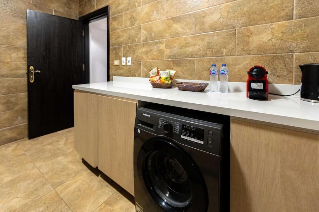 Signature Stays Private Apt with a huge terrace
