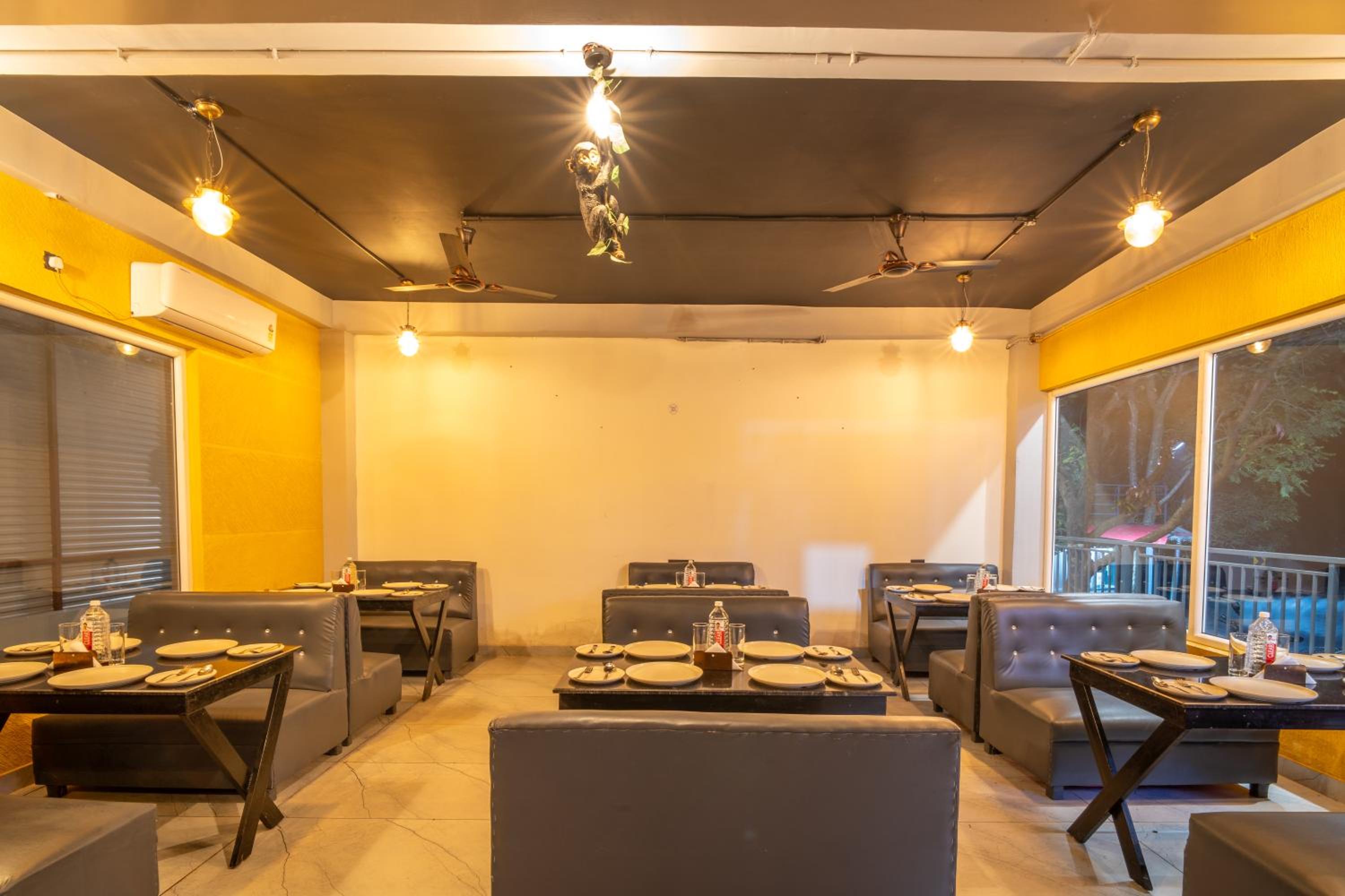 M-aple Hills Resort