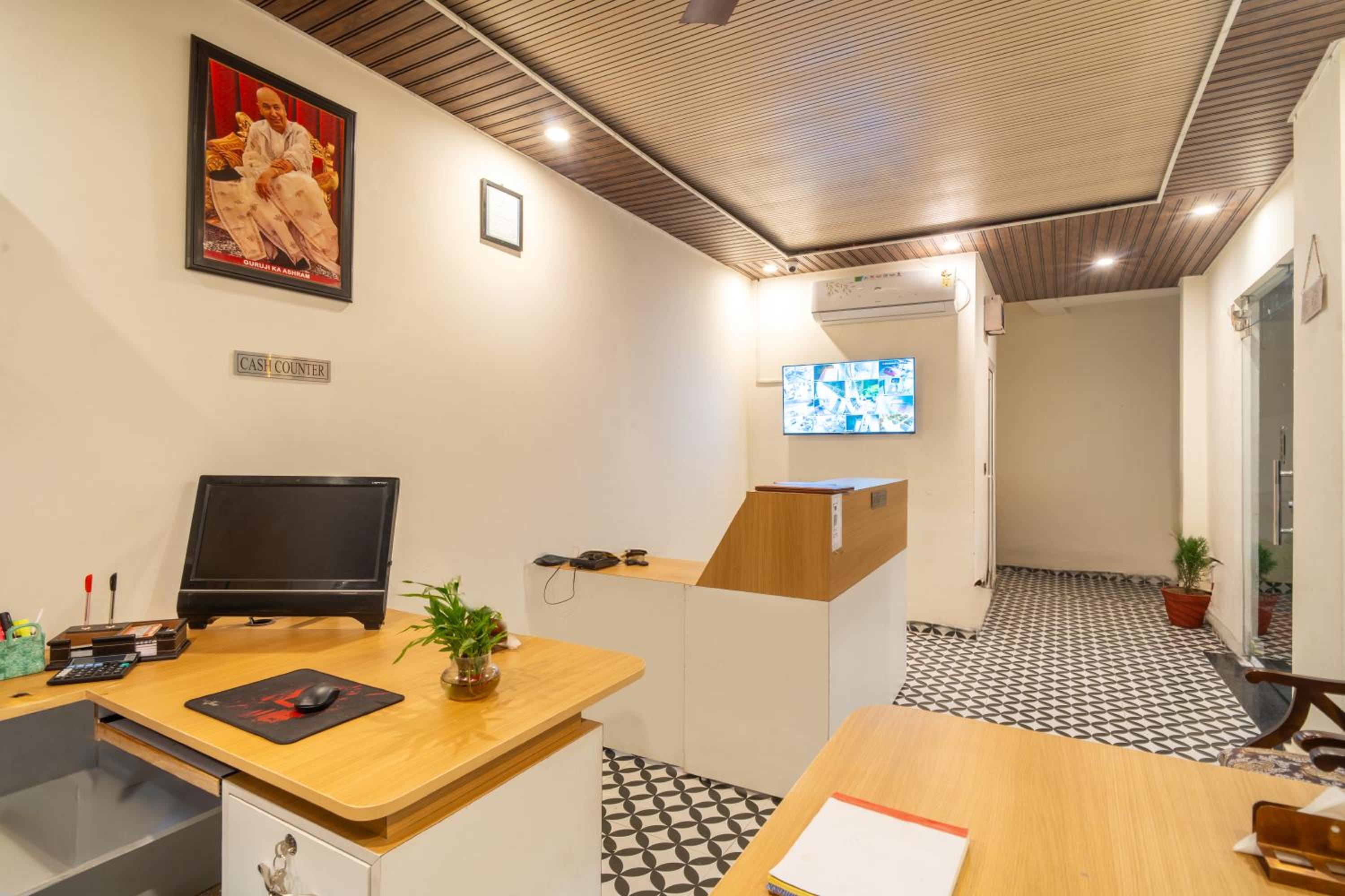 M-aple Hills Resort