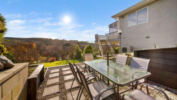 Lune-tastic Guesthouse