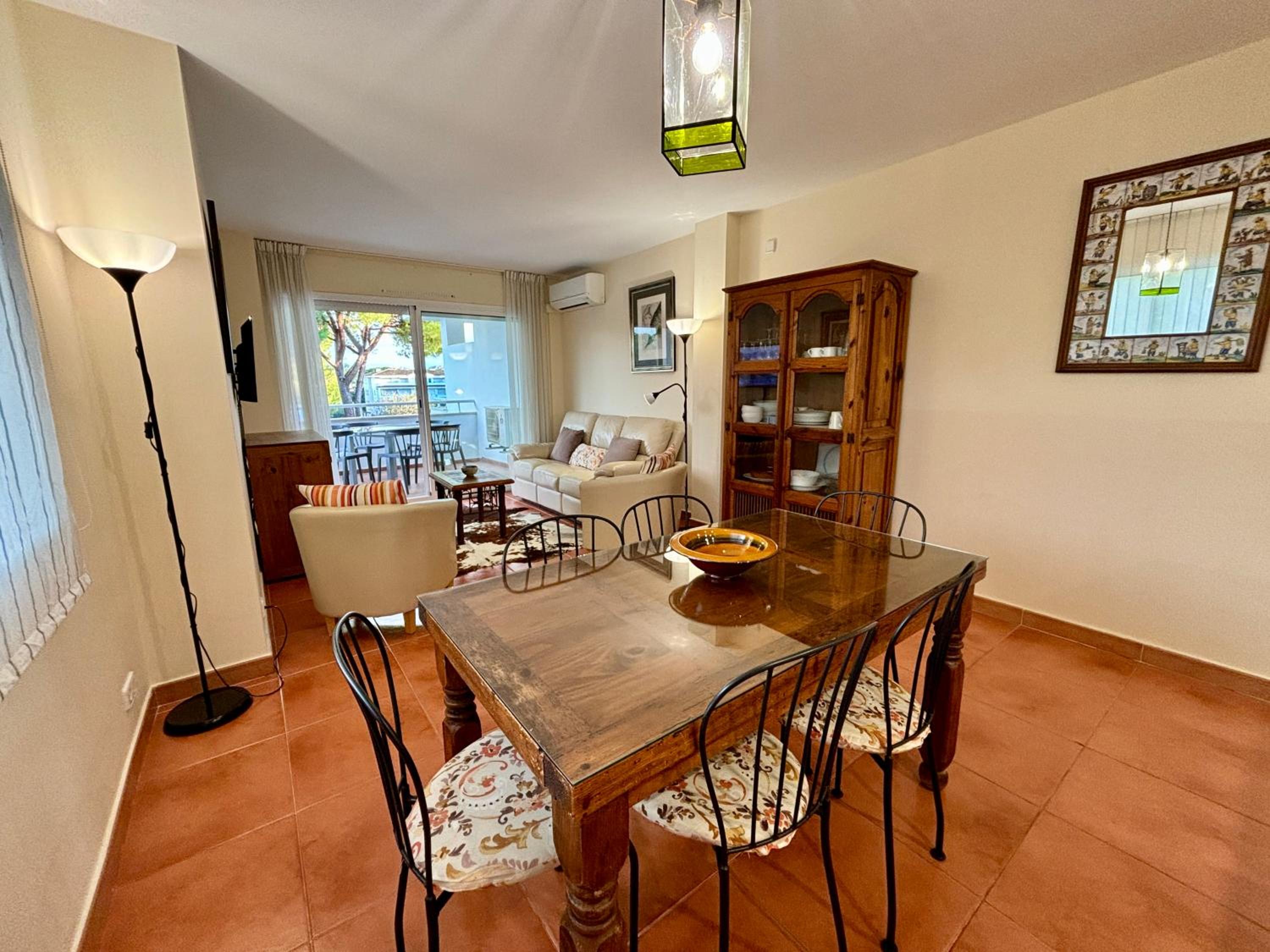 Apartamentos Plus Costa Brava Pals