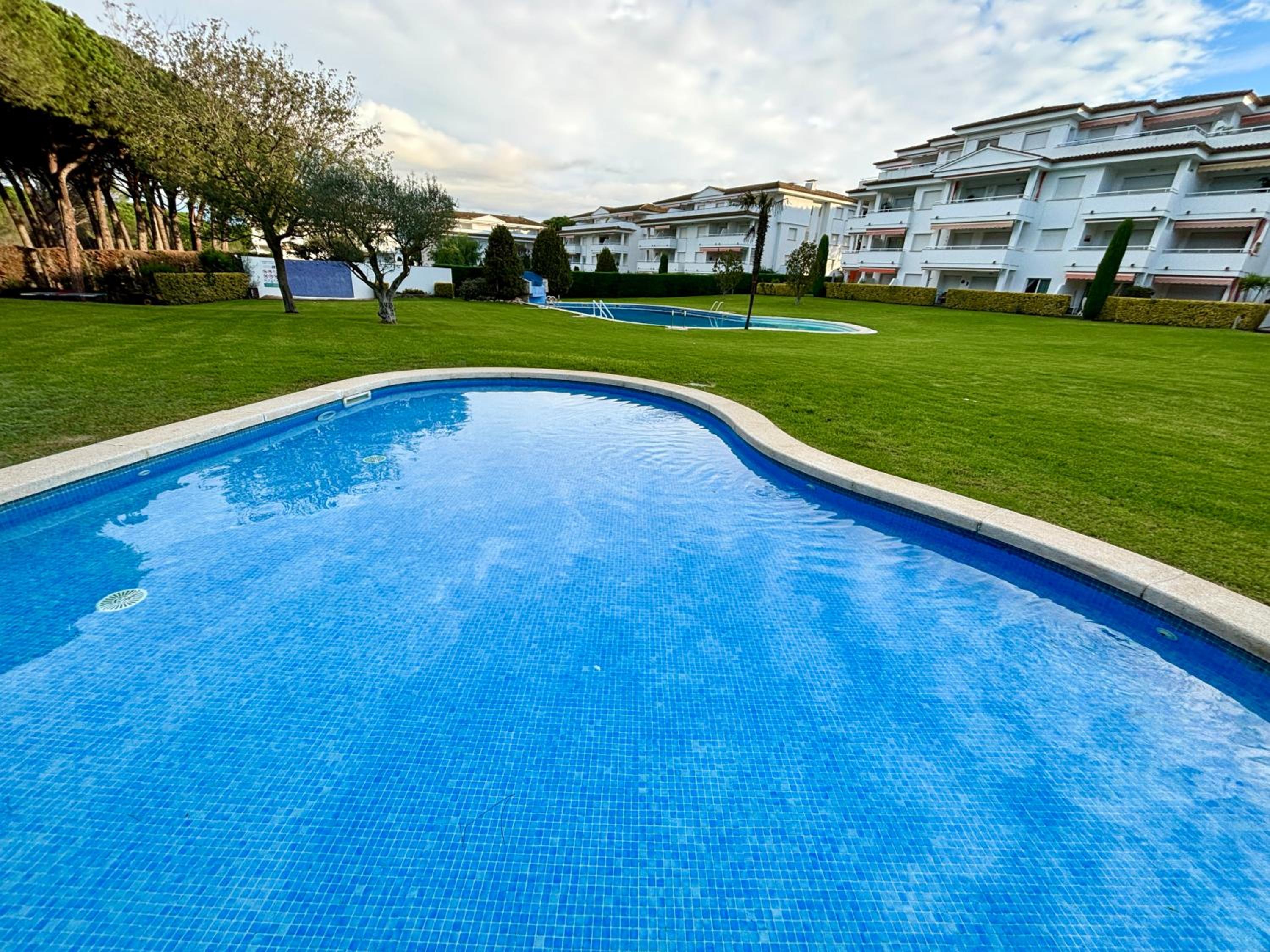 Apartamentos Plus Costa Brava Pals