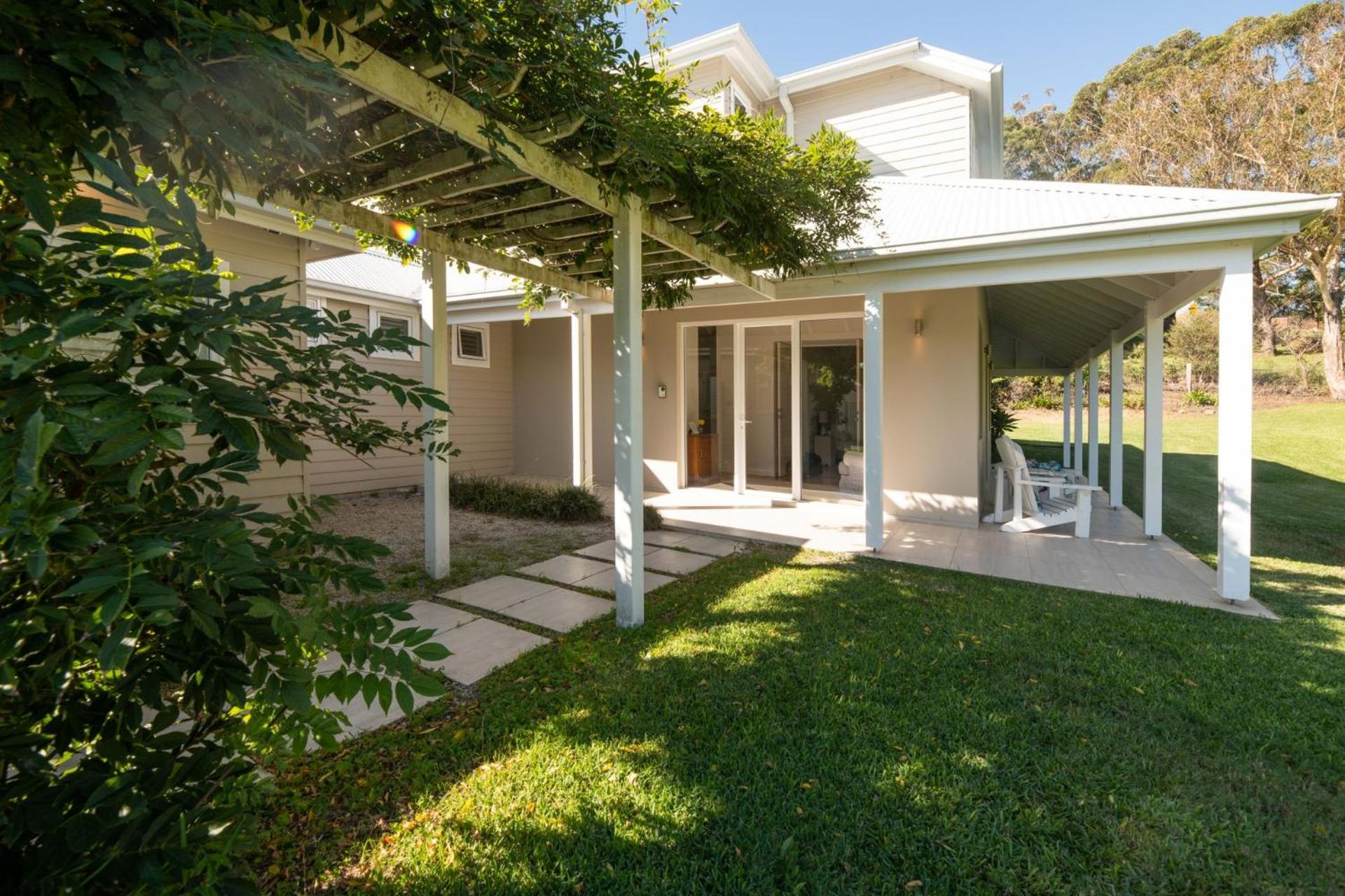 Echo Beach House