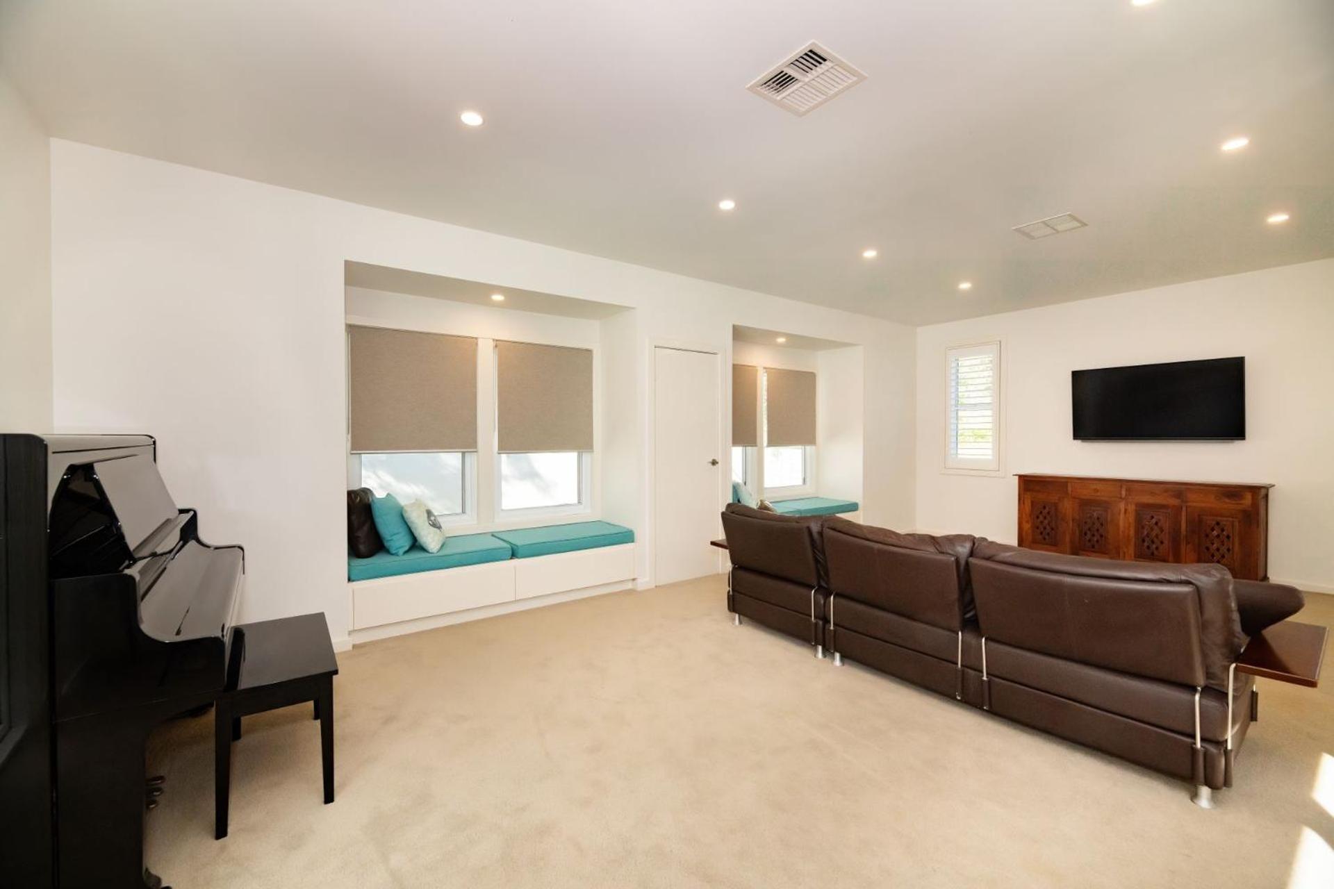 Echo Beach House