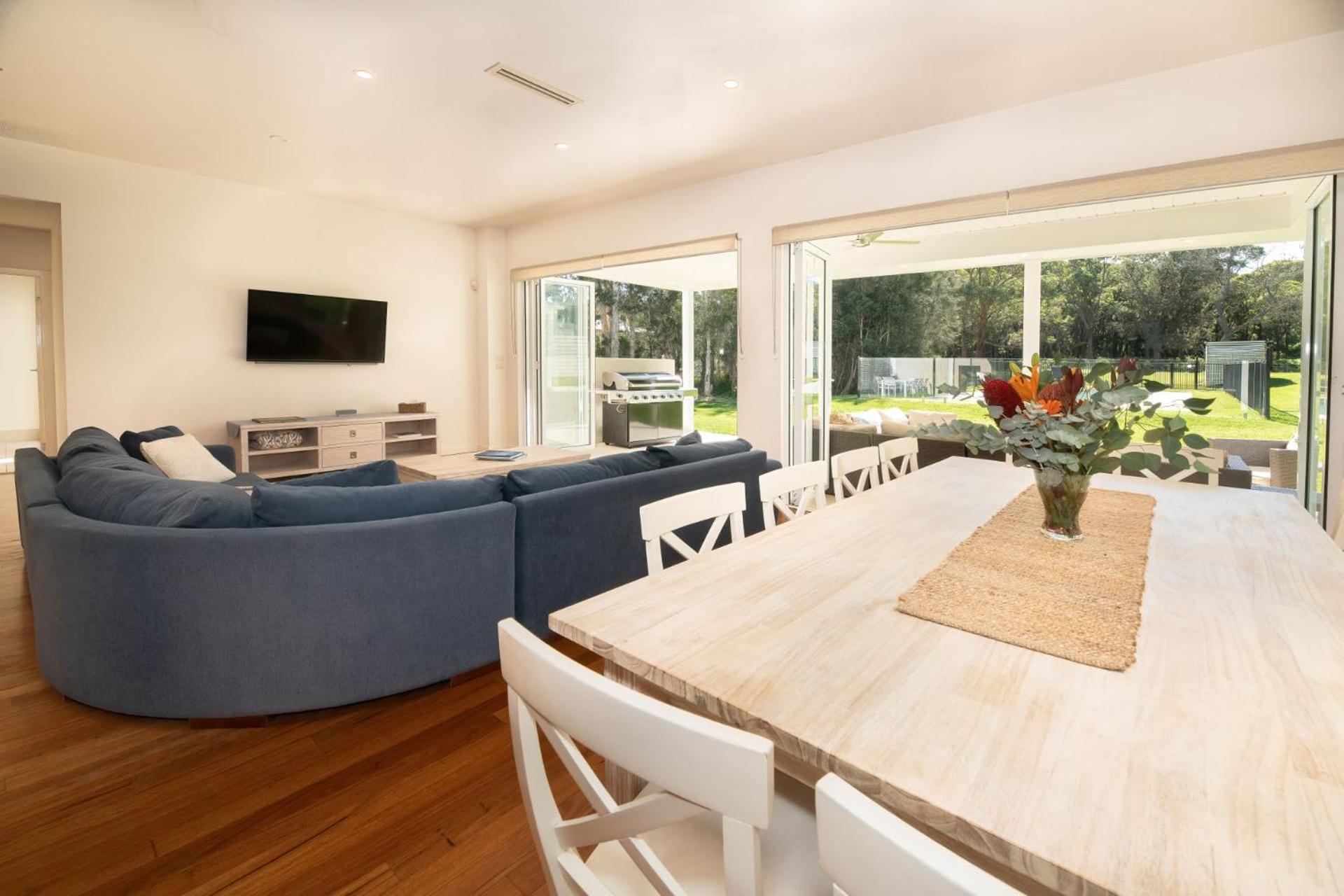 Echo Beach House