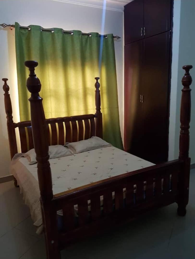 Dex Suites