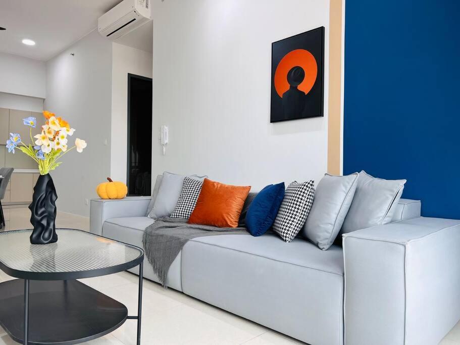 3BR-Sora-Paradigm Residence by Guesthouse-8-9Pax