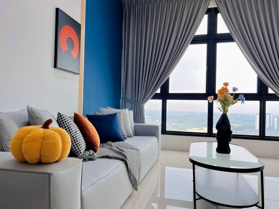 3BR-Sora-Paradigm Residence by Guesthouse-8-9Pax
