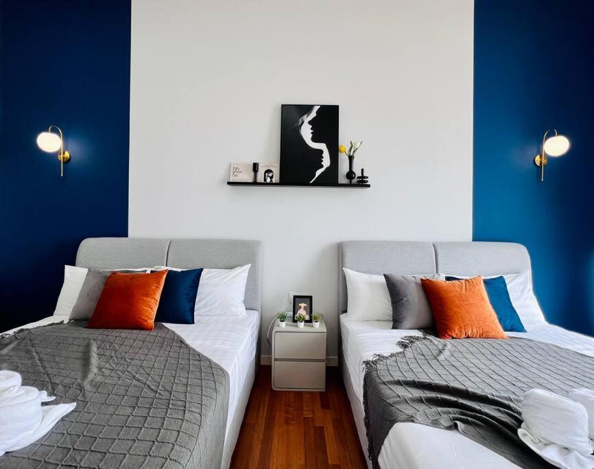 3BR-Sora-Paradigm Residence by Guesthouse-8-9Pax