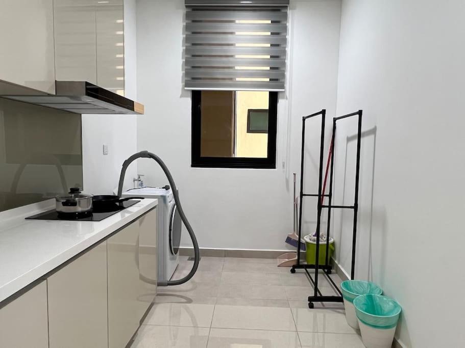 3BR-Sora-Paradigm Residence by Guesthouse-8-9Pax