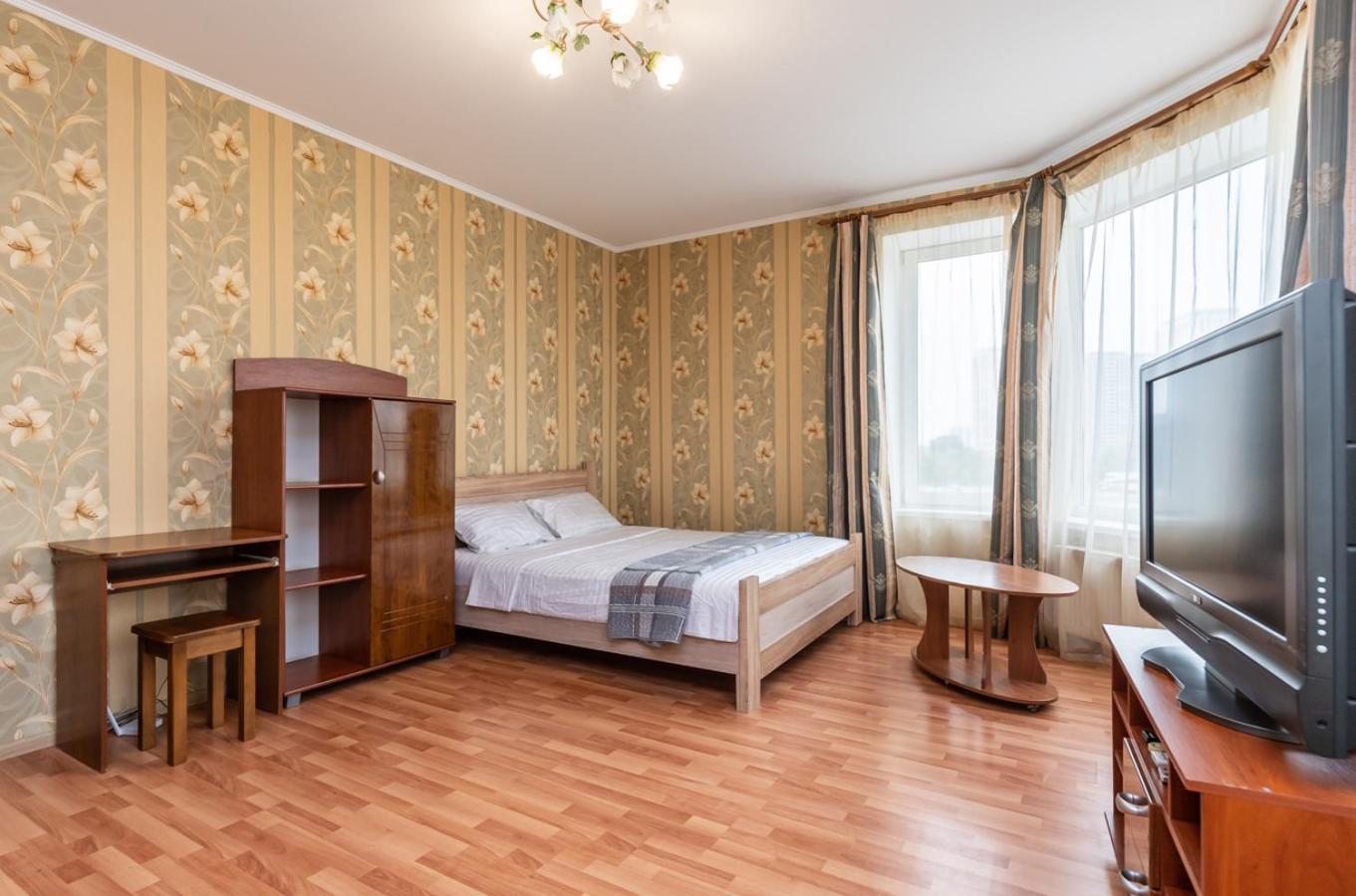 ЖК Зарічний, Бажана 1а Генератор view 2