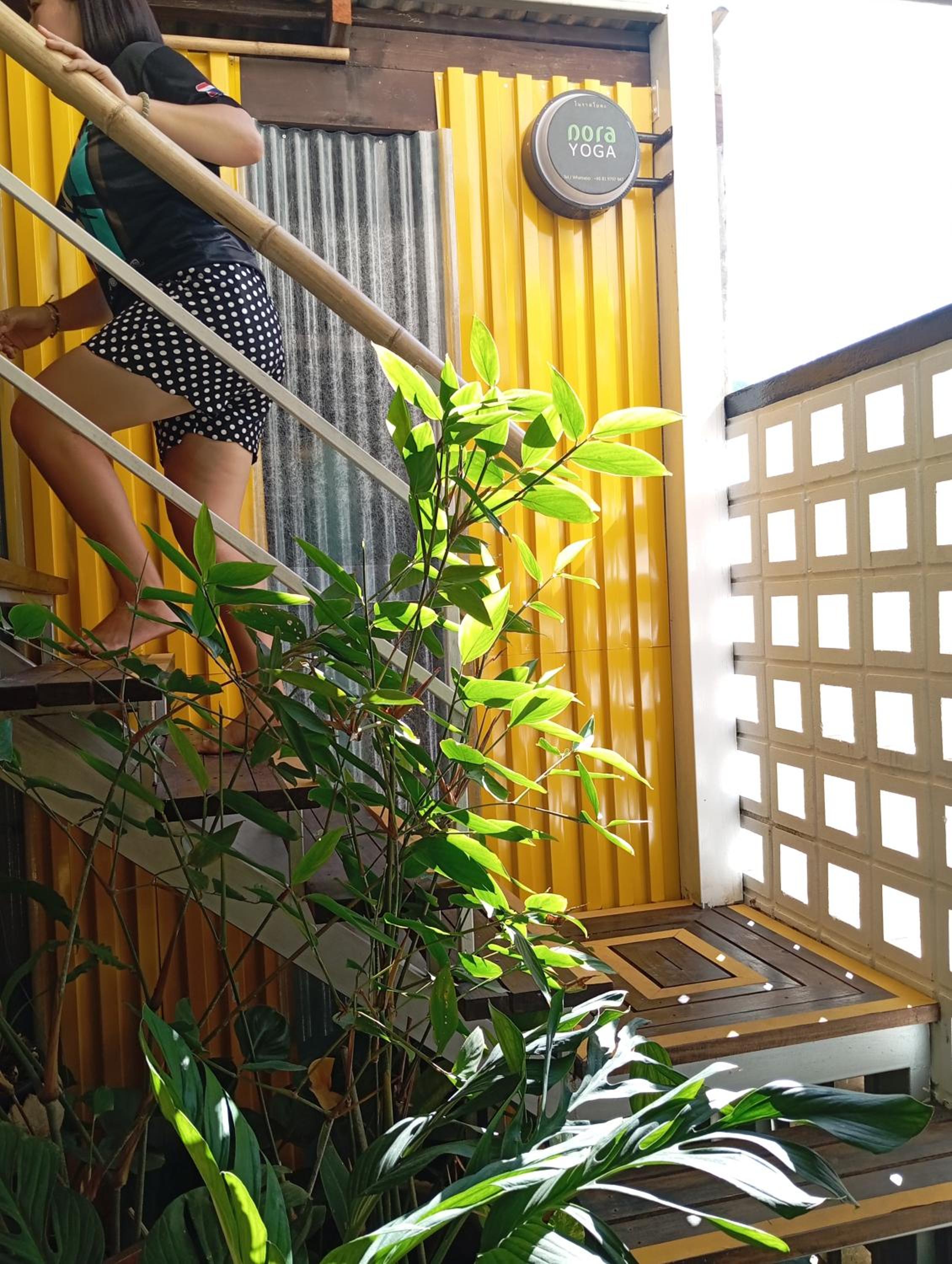 Non La Mer Hostel - Bed & Yoga