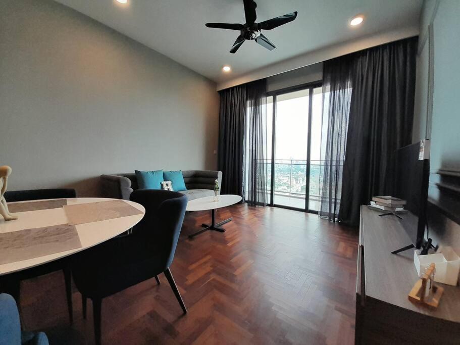 Bloomsvale Residence 2 Bedroom Deluxe Suite Old Klang Road