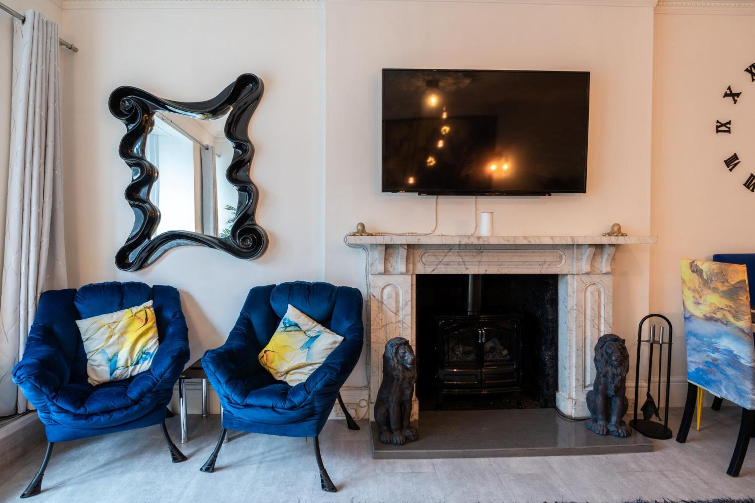 Finest Retreats - Harbour's Nest view 4