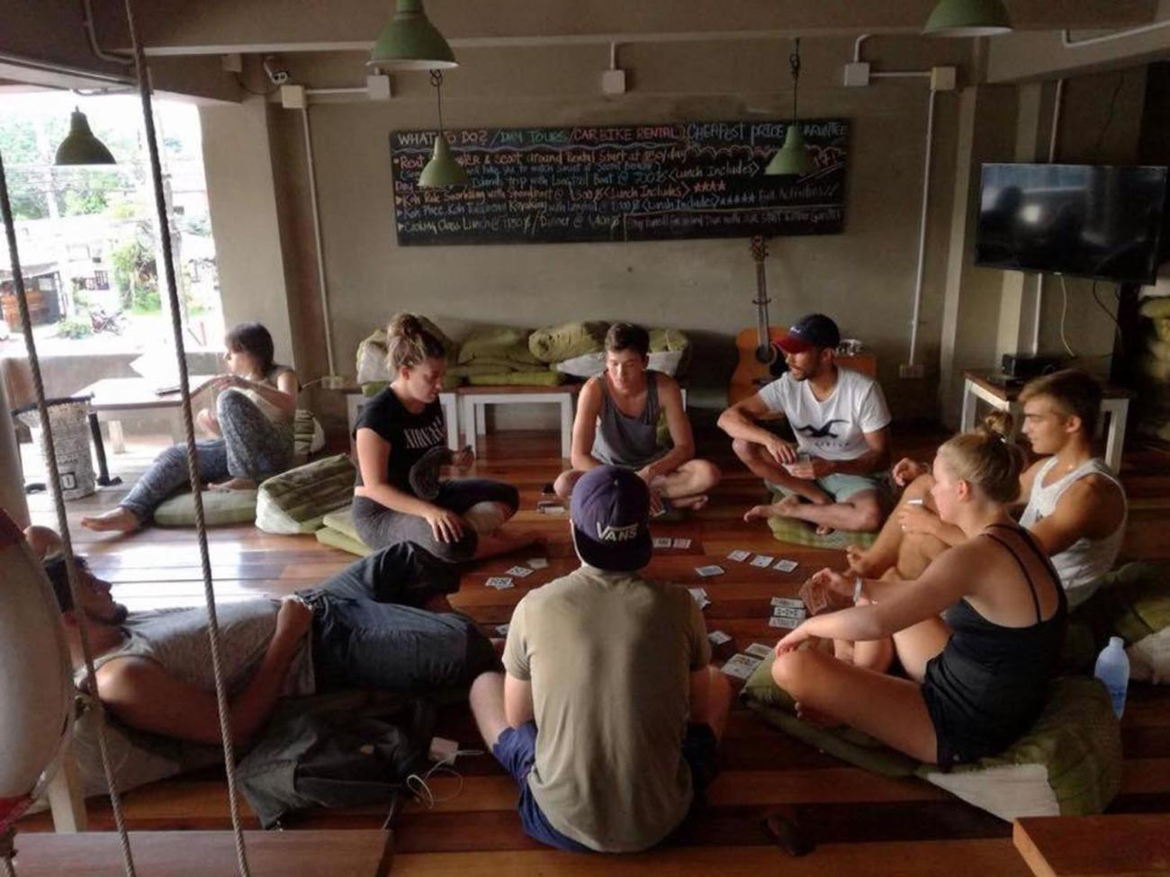 Non La Mer Hostel - Bed & Yoga