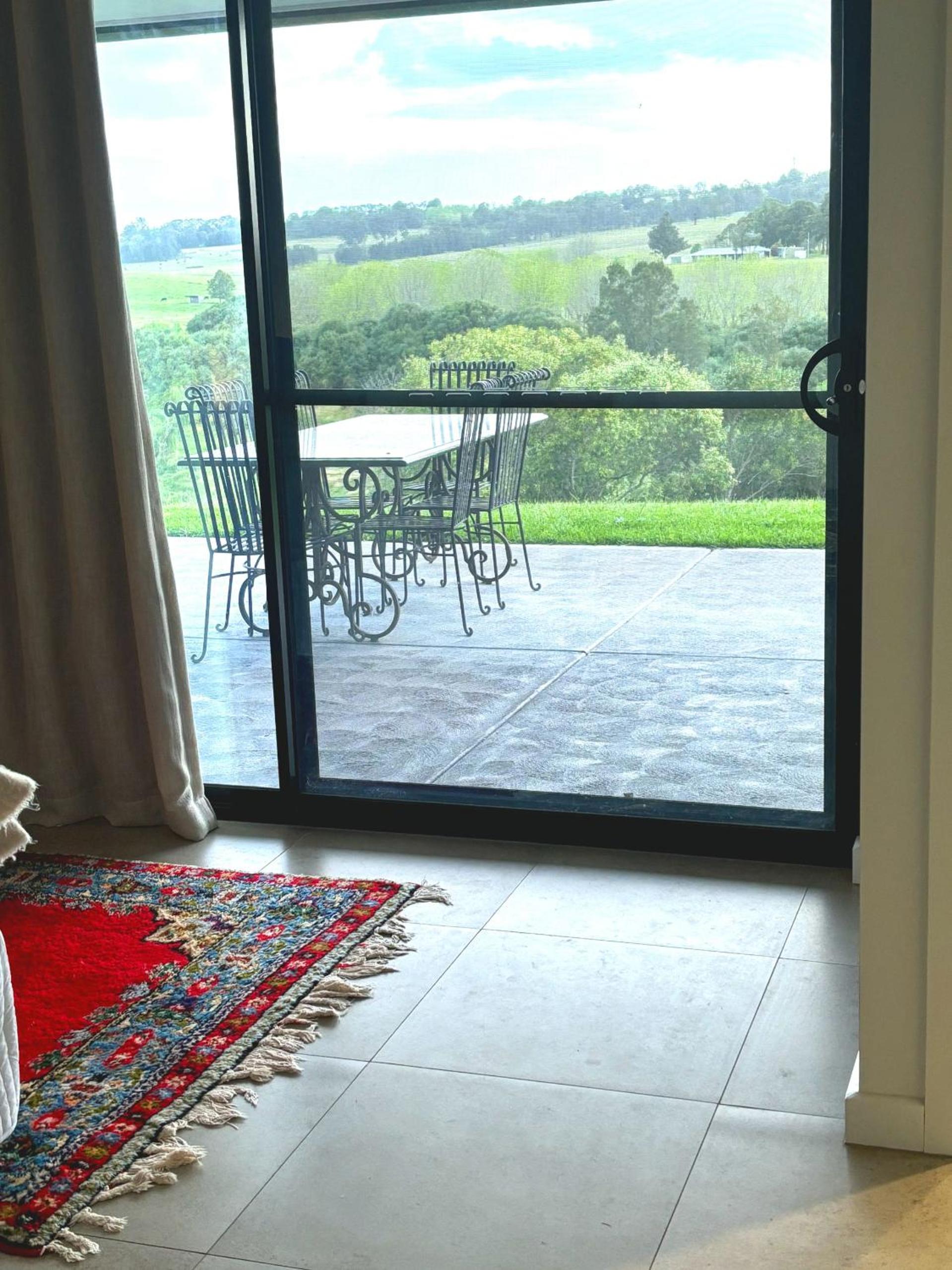 Cranky Corner River View! Where Luxury Meets Nature