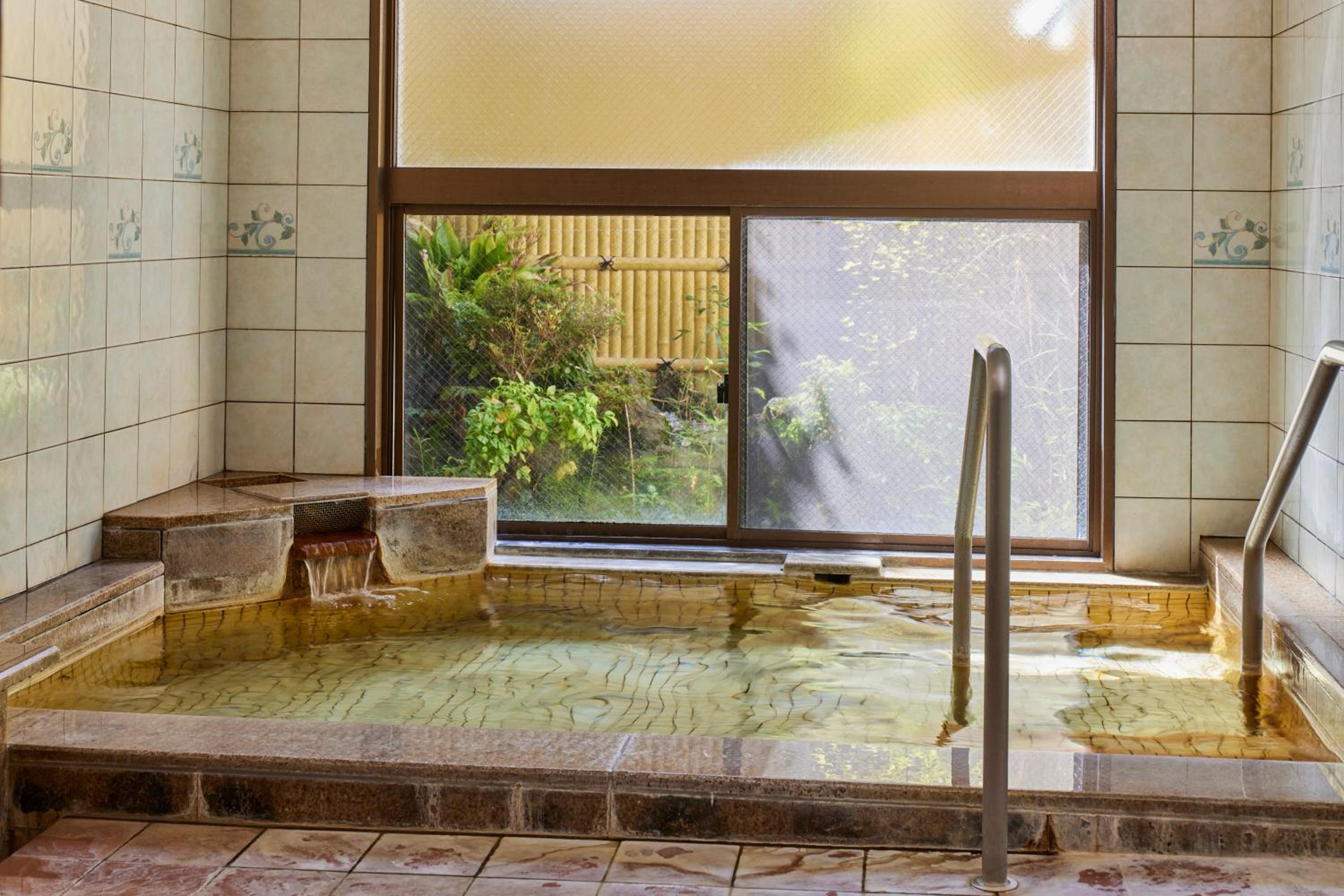Kamenoi Hotel Aso Park Resort