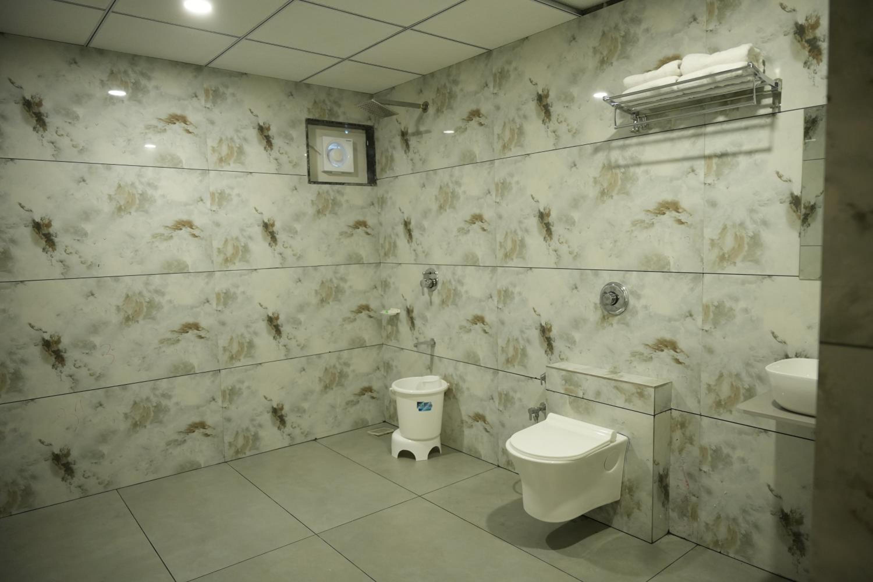 Hotel Amrut Inn Hospitalities
