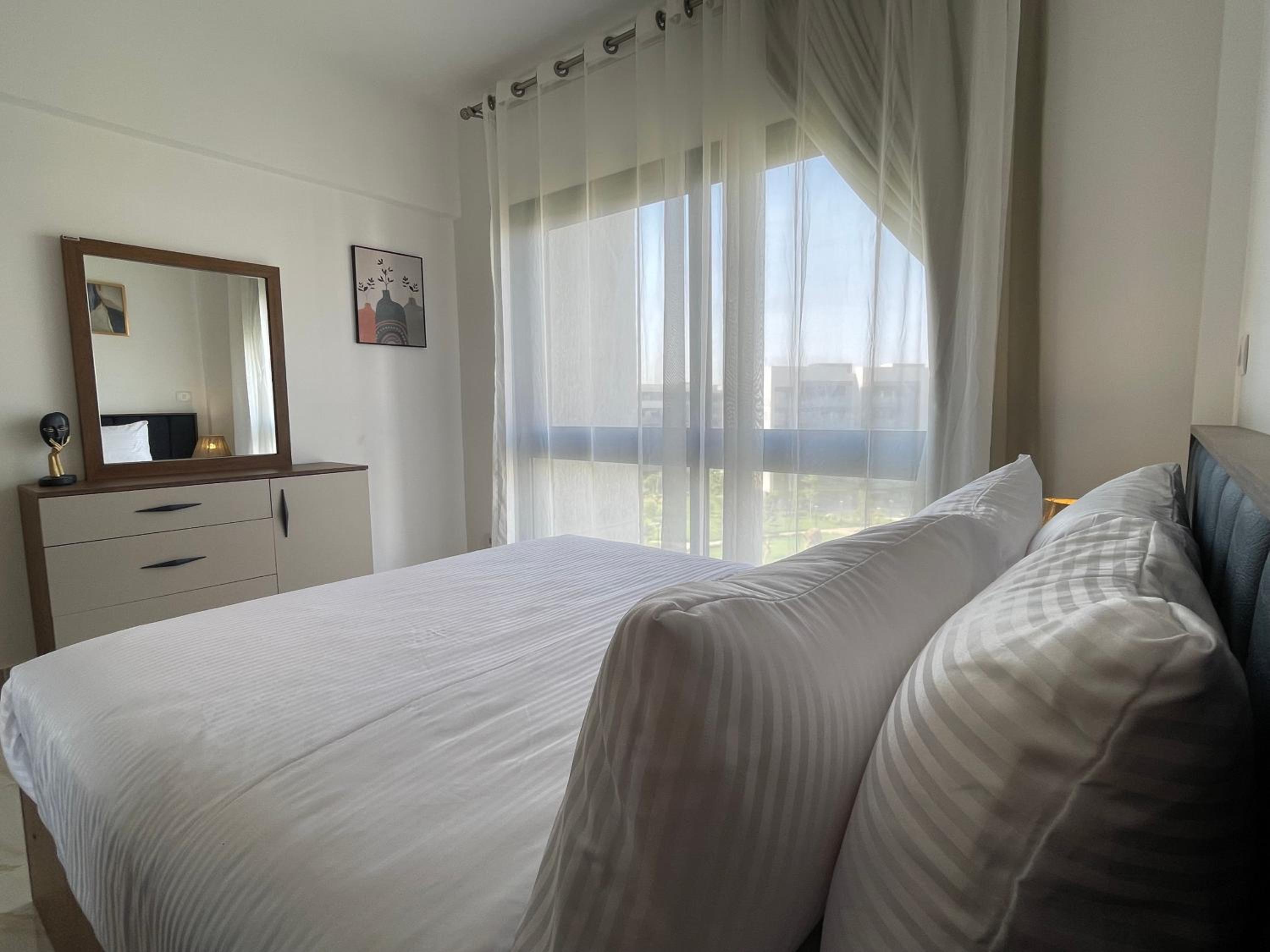 Prestige hotel apartment, quiet with a panoramic garden view