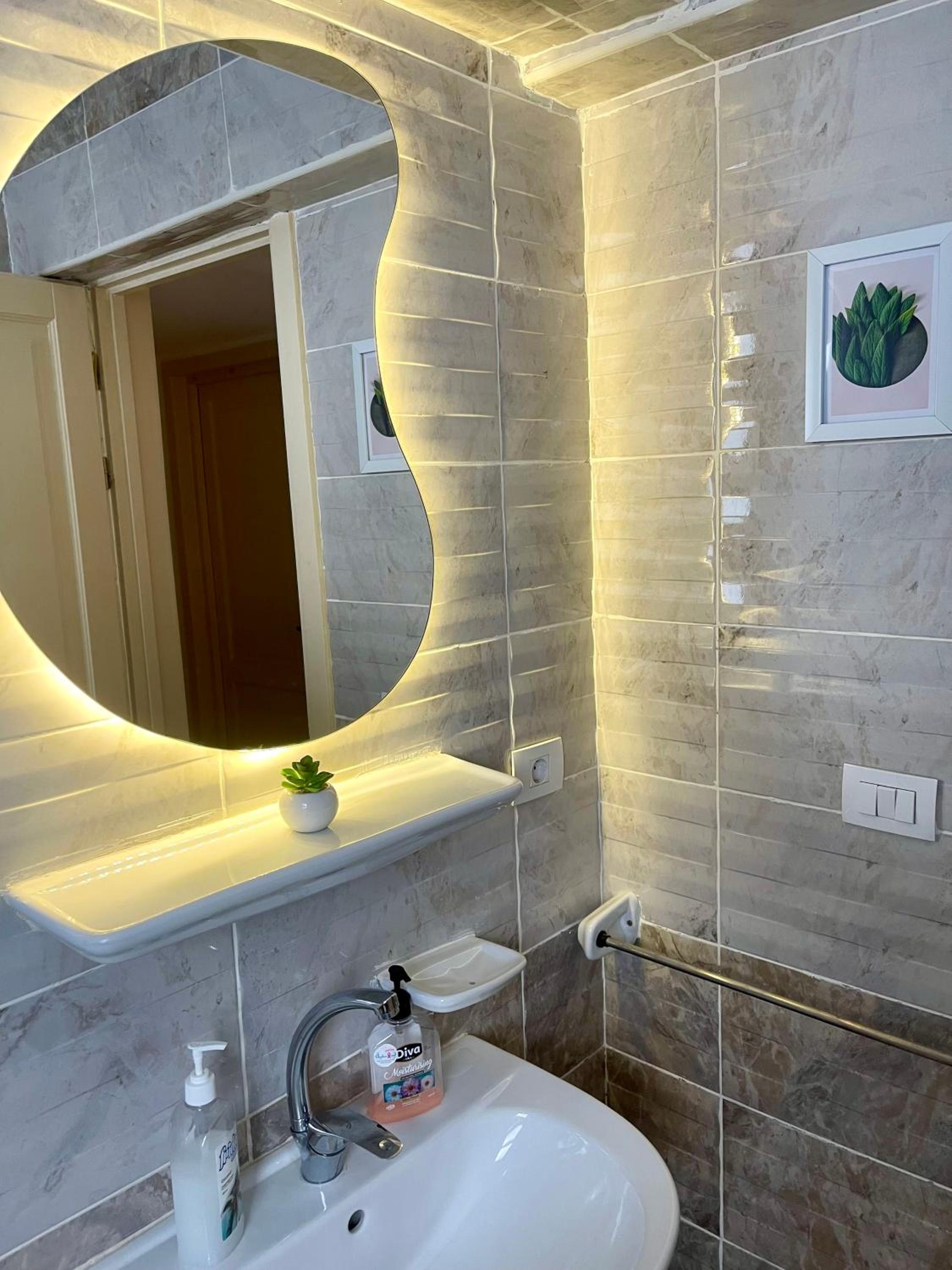 Prestige hotel apartment, quiet with a panoramic garden view