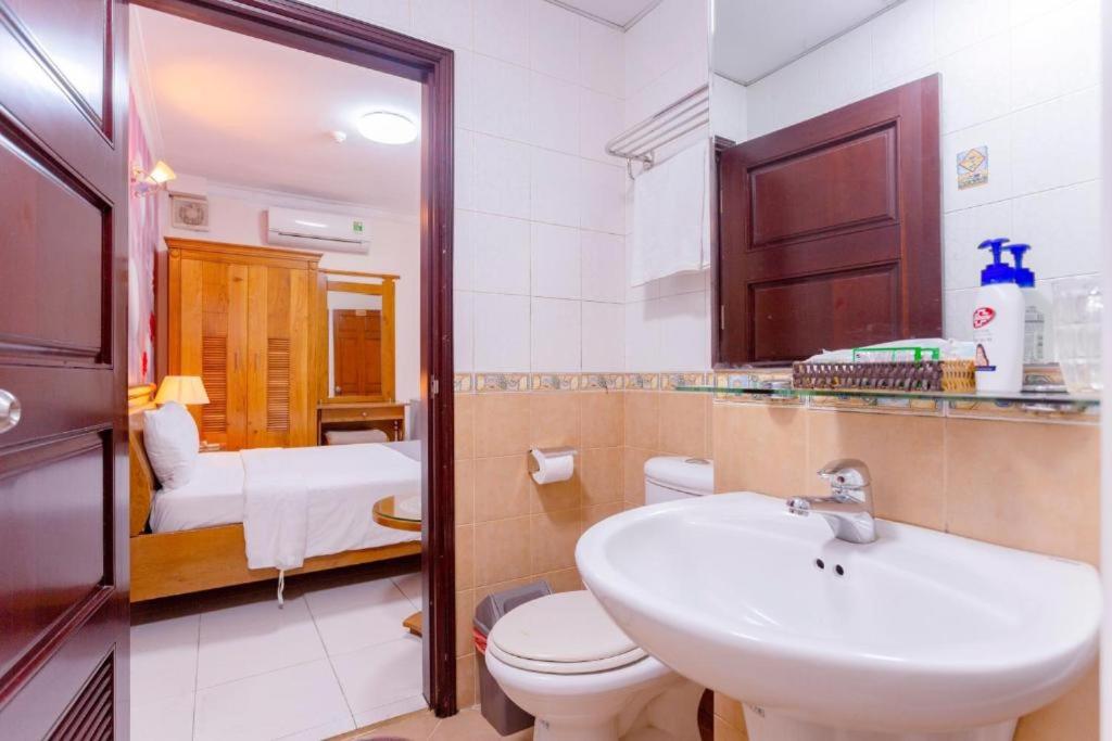 GRAD Giang Linh Hotel