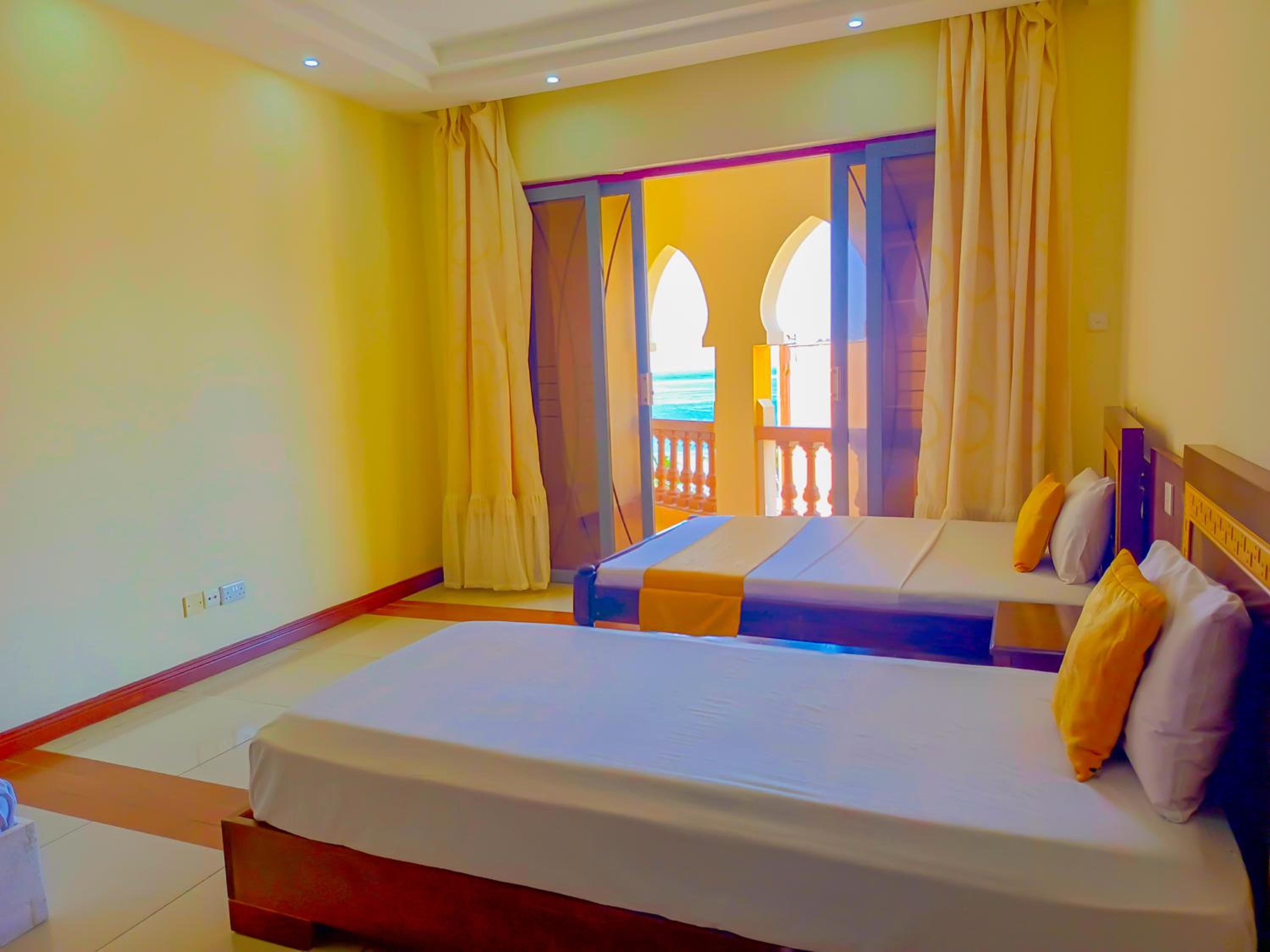 Raha Breeze Beachfront Apartment Shanzu Mombasa