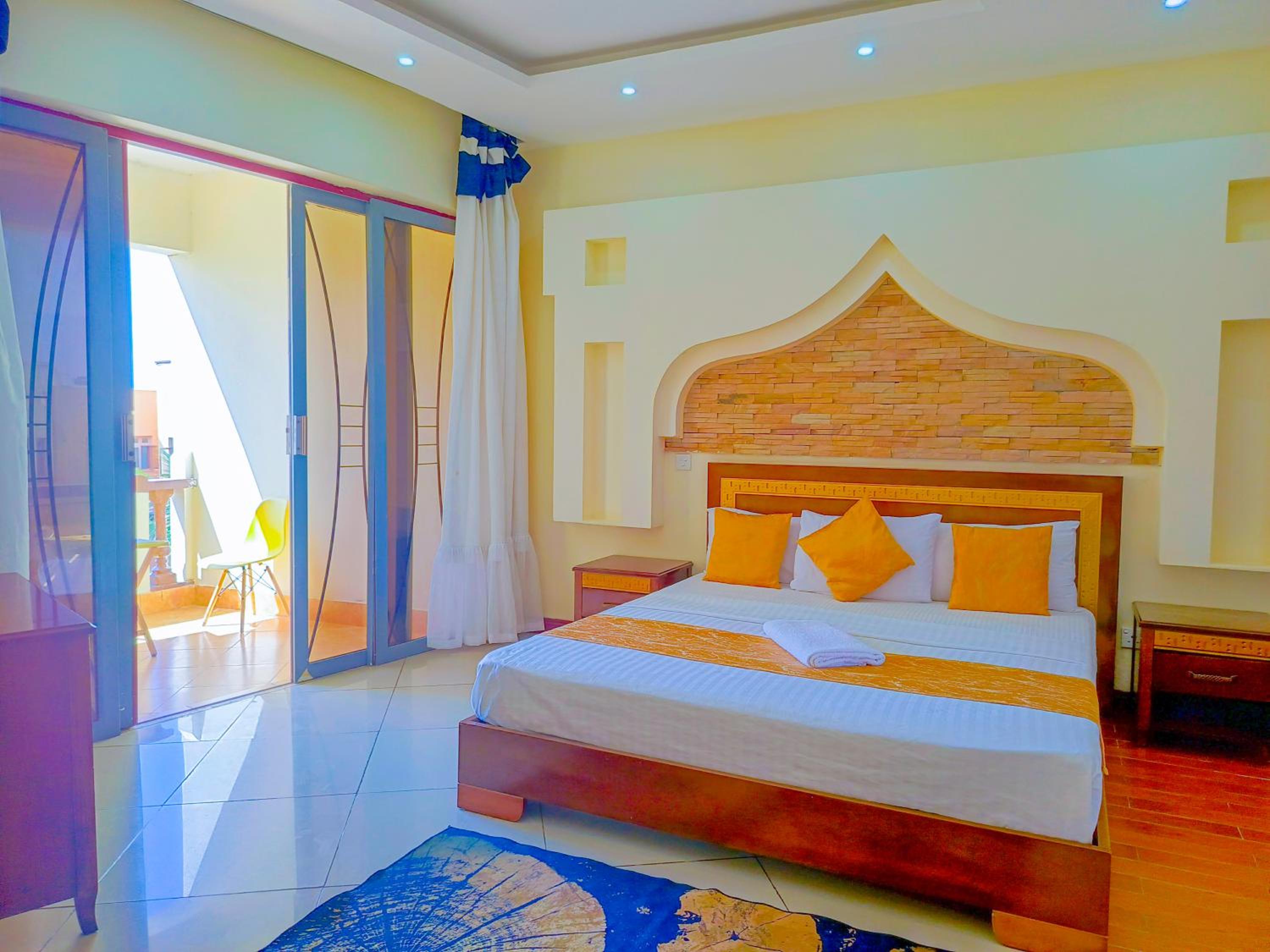 Raha Breeze Beachfront Apartment Shanzu Mombasa