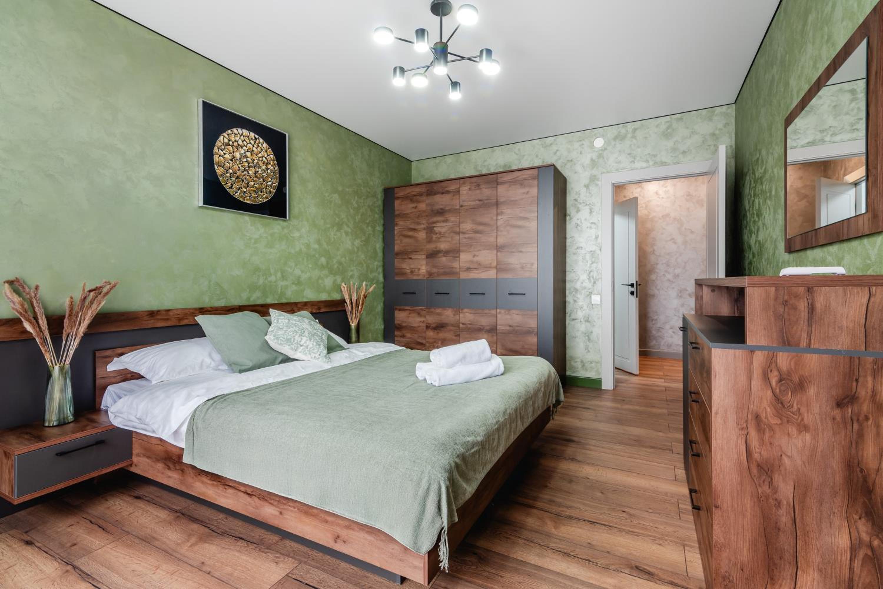 2-room apartment in the MEGA Park area at the intersection of Seyfullin Avenue and Rayimbek Avenue view 5