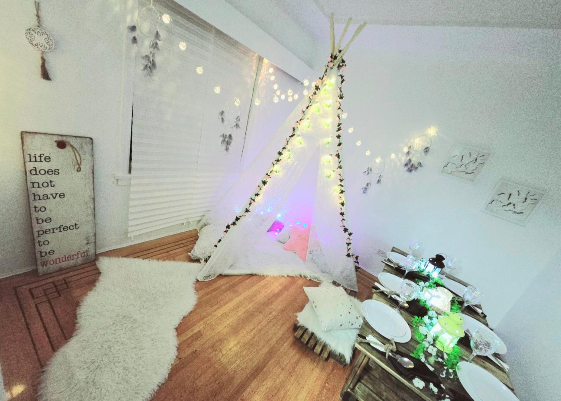 Spacious Private Cozy 2br Home with TeePee Dining Room! Private Parking! Self Check-in