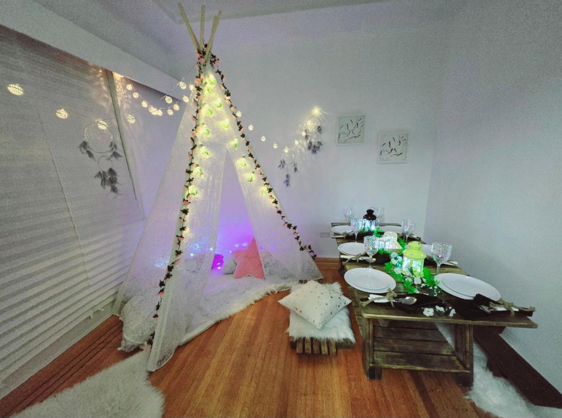 Spacious Private Cozy 2br Home with TeePee Dining Room! Private Parking! Self Check-in