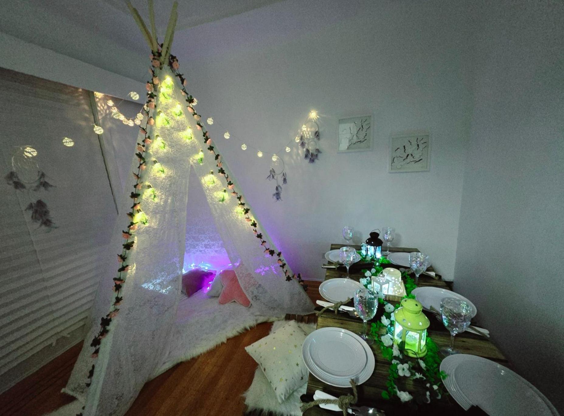 Spacious Private Cozy 2br Home with TeePee Dining Room! Private Parking! Self Check-in