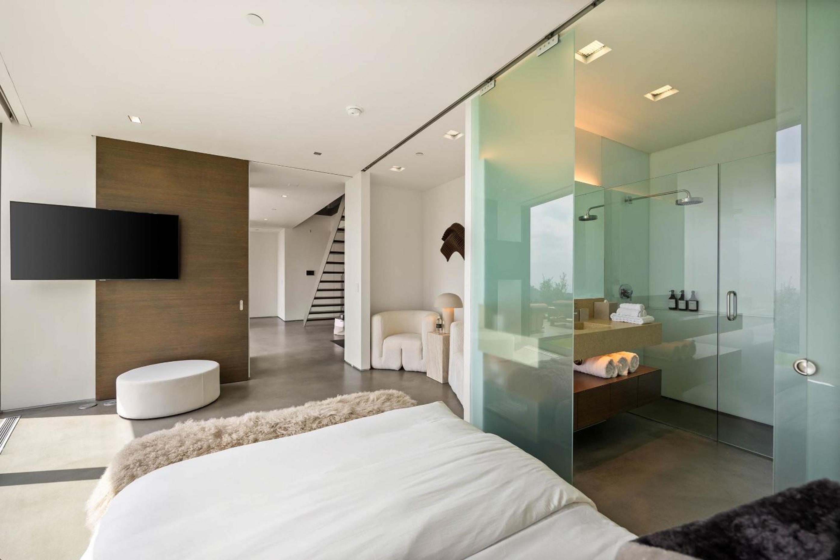 Eterne by Stay Awhile Villas