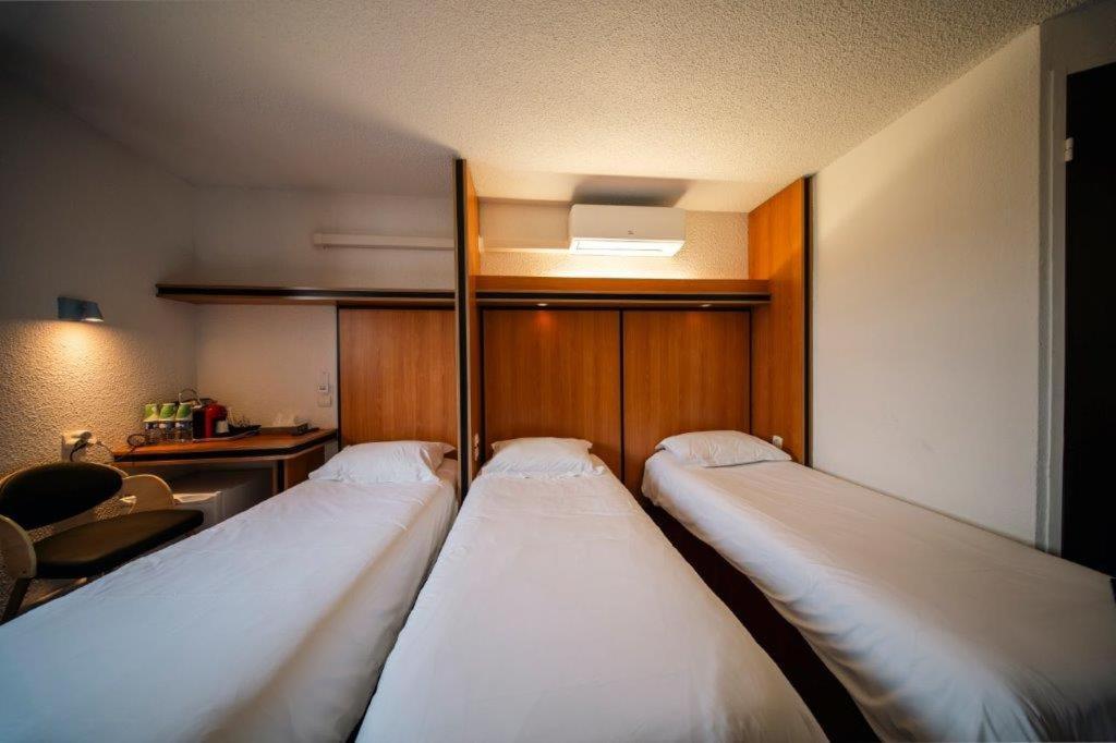 Evreux Vacations - Brit Hotel La Bonne Etape - Property Image 7