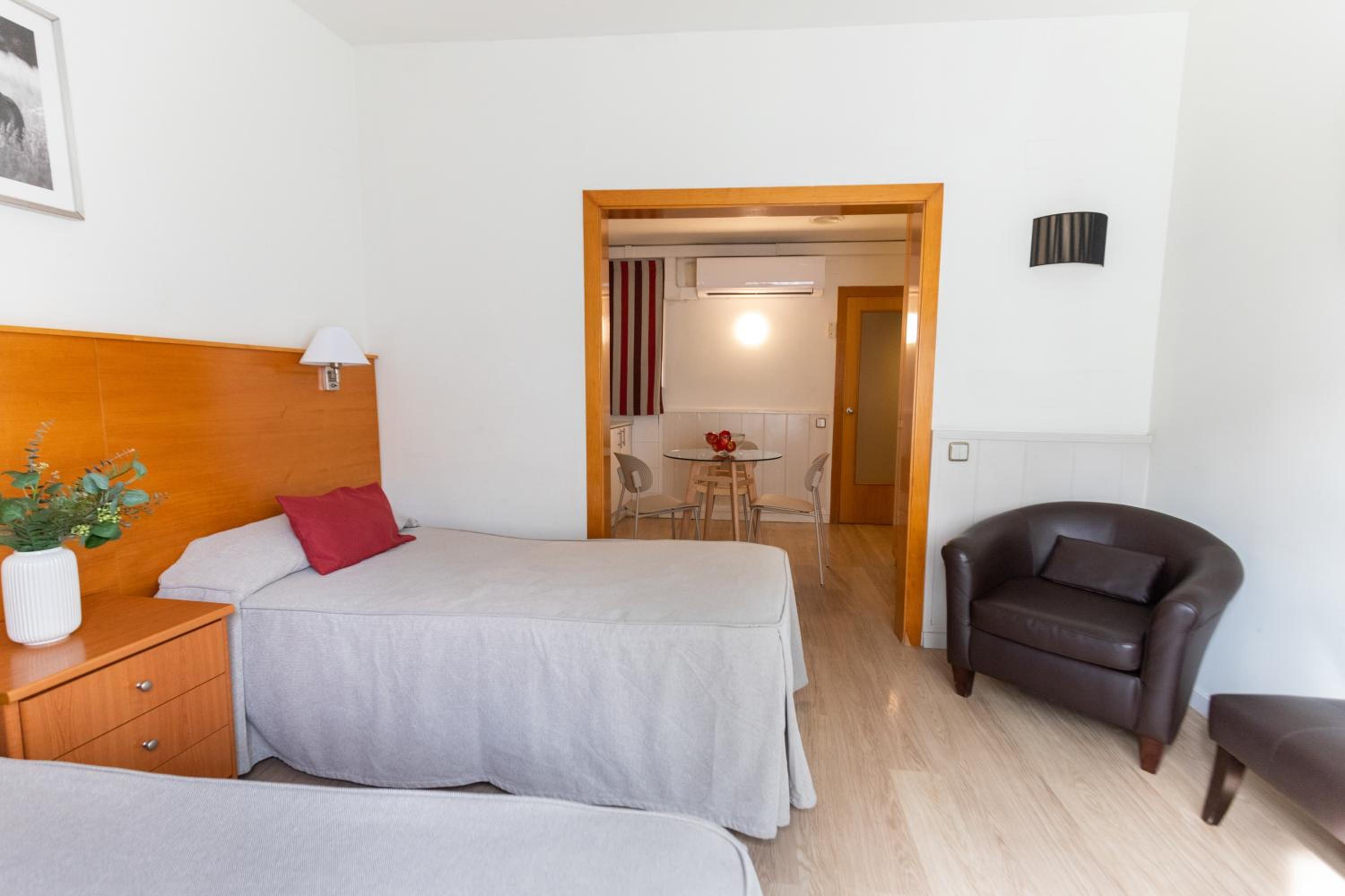 Atica Apartments - by Weflating