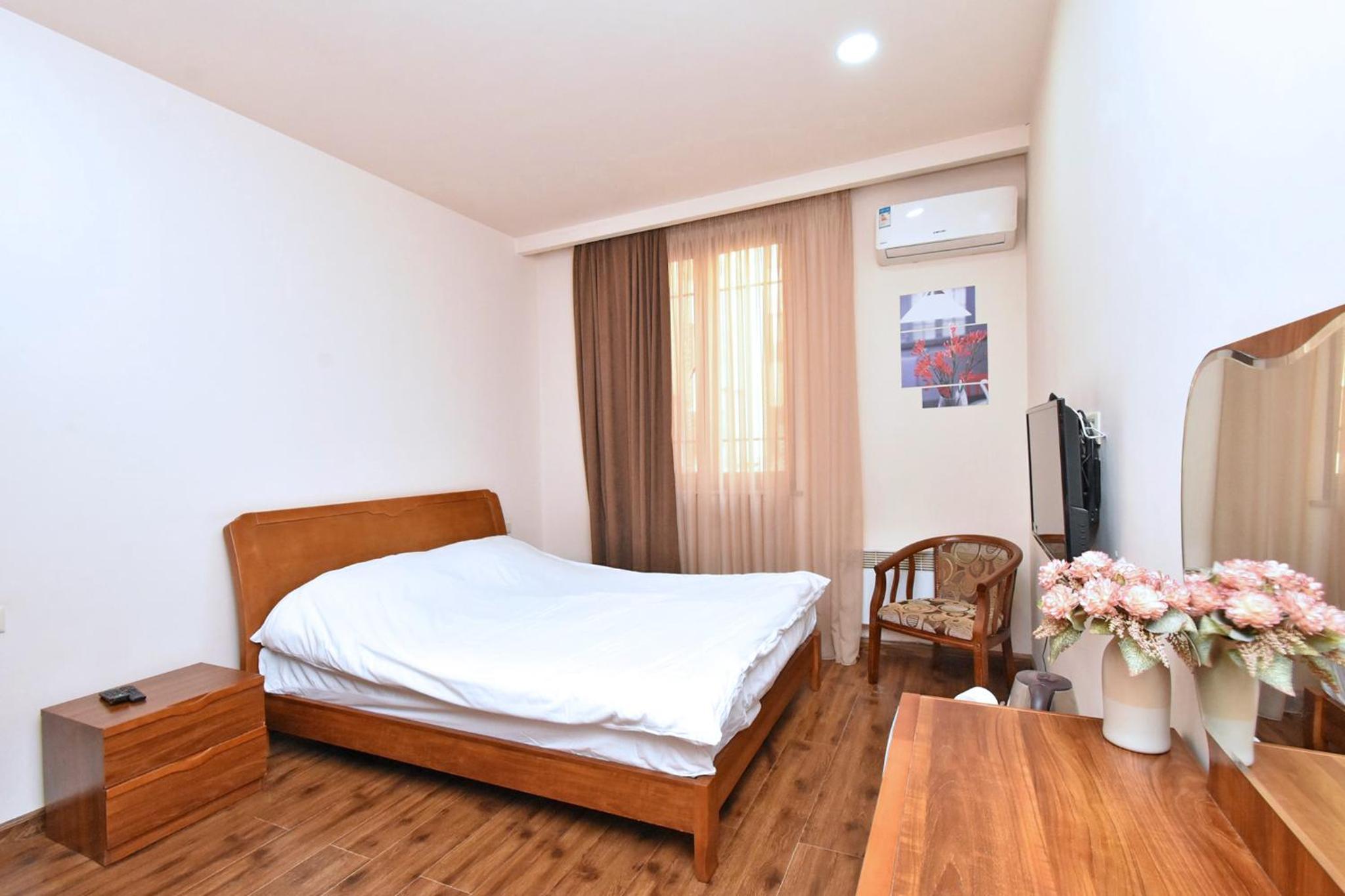 YARS Apartments