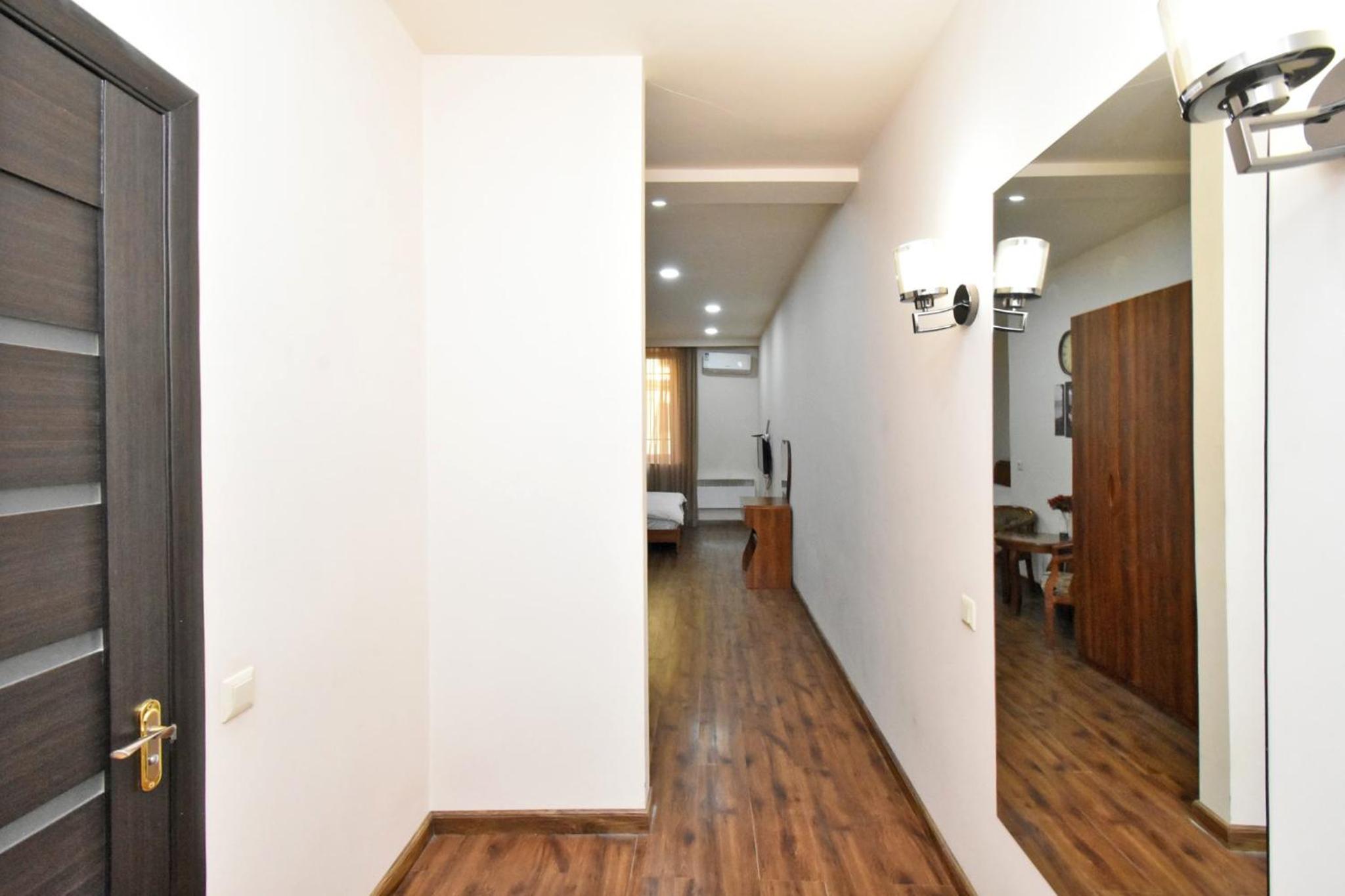 YARS Apartments
