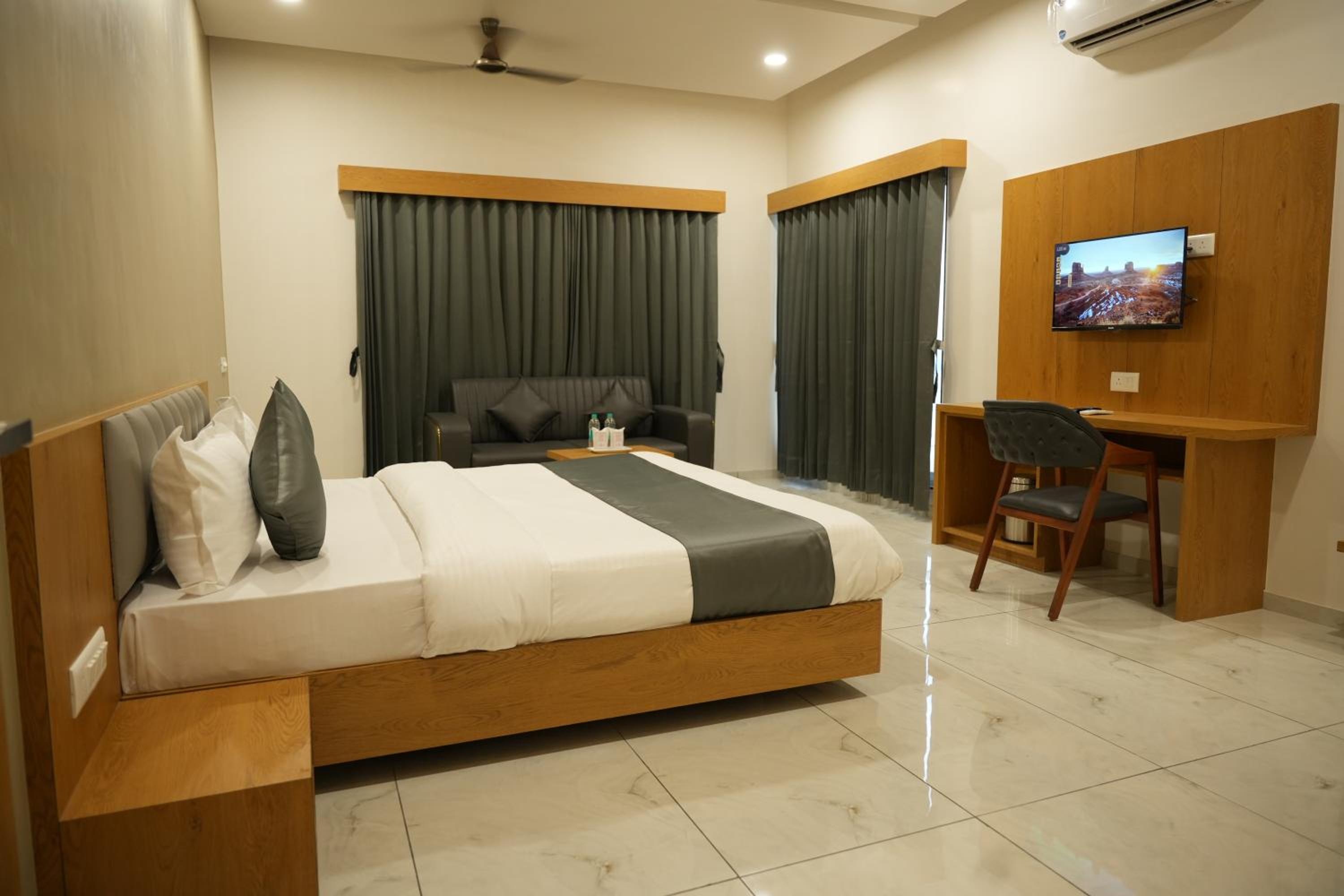 Hotel Amrut Inn Hospitalities