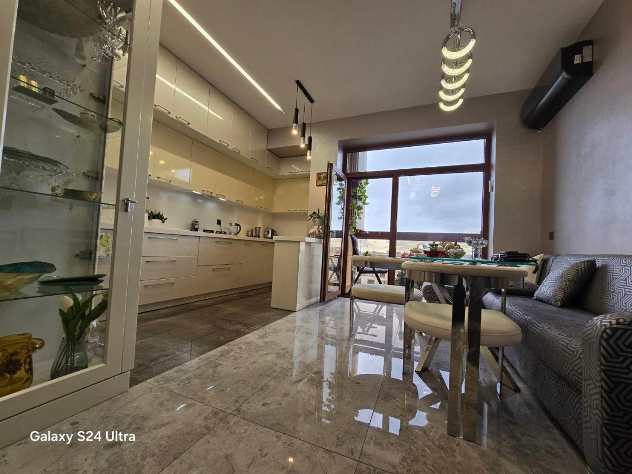 Mery Loft