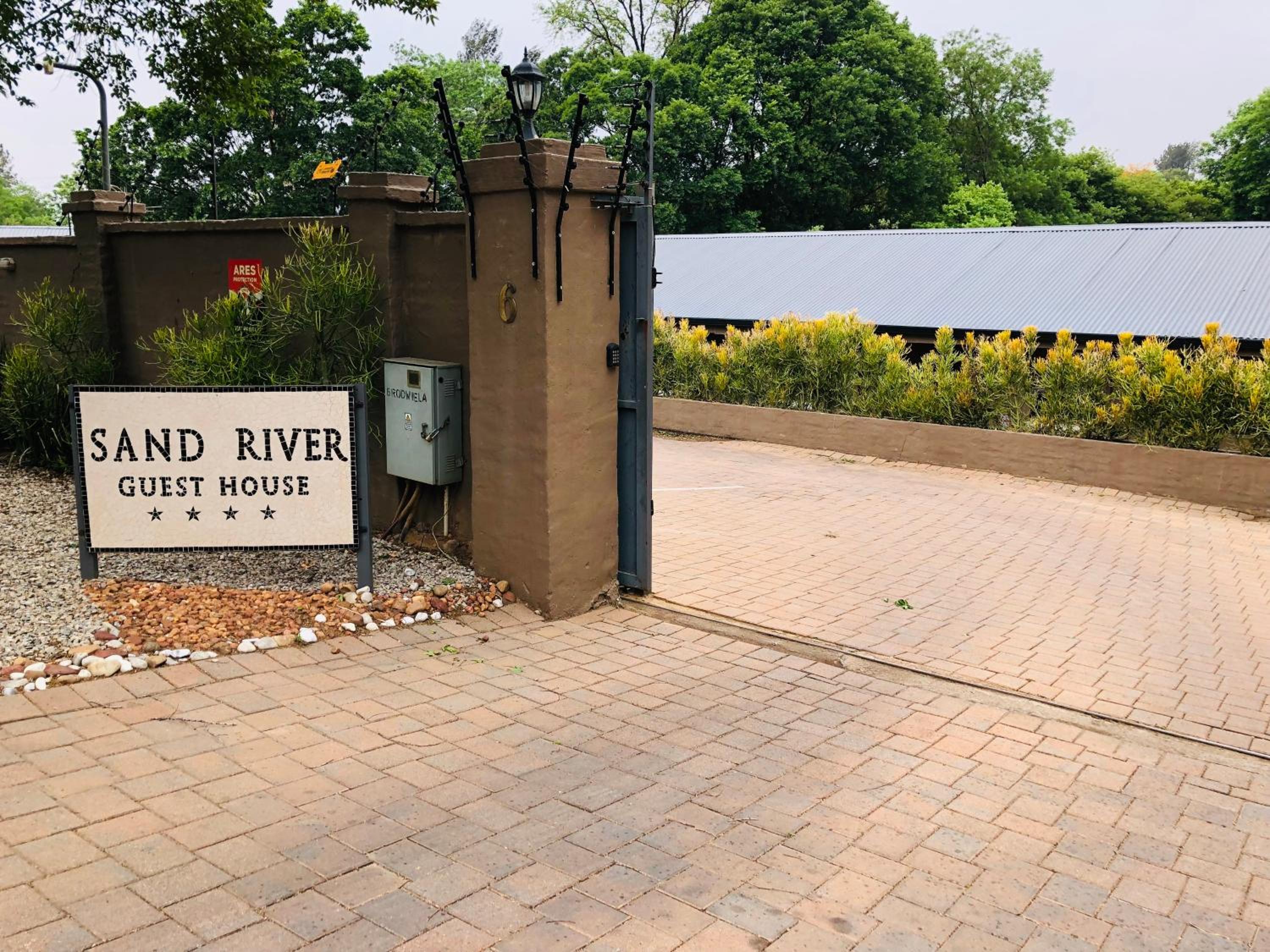 Sand River Guest House
