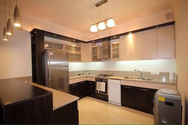 House for rent in Hyusisayin avenue , Yerevan