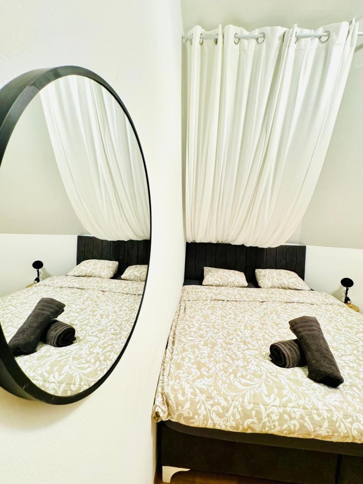 Room in a Shared Apt 6-Min Drive to Schönbrunn