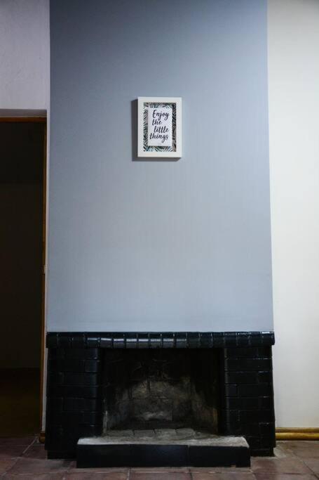 CASA FUERTE cabañas en la villa 25