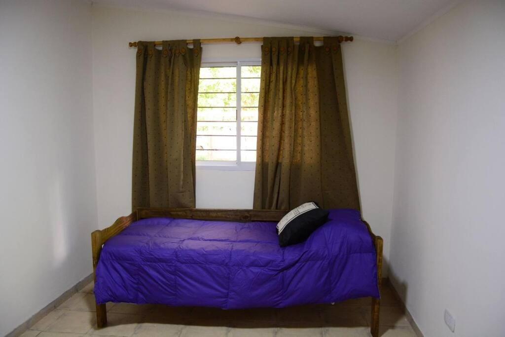 CASA FUERTE cabañas en la villa 25