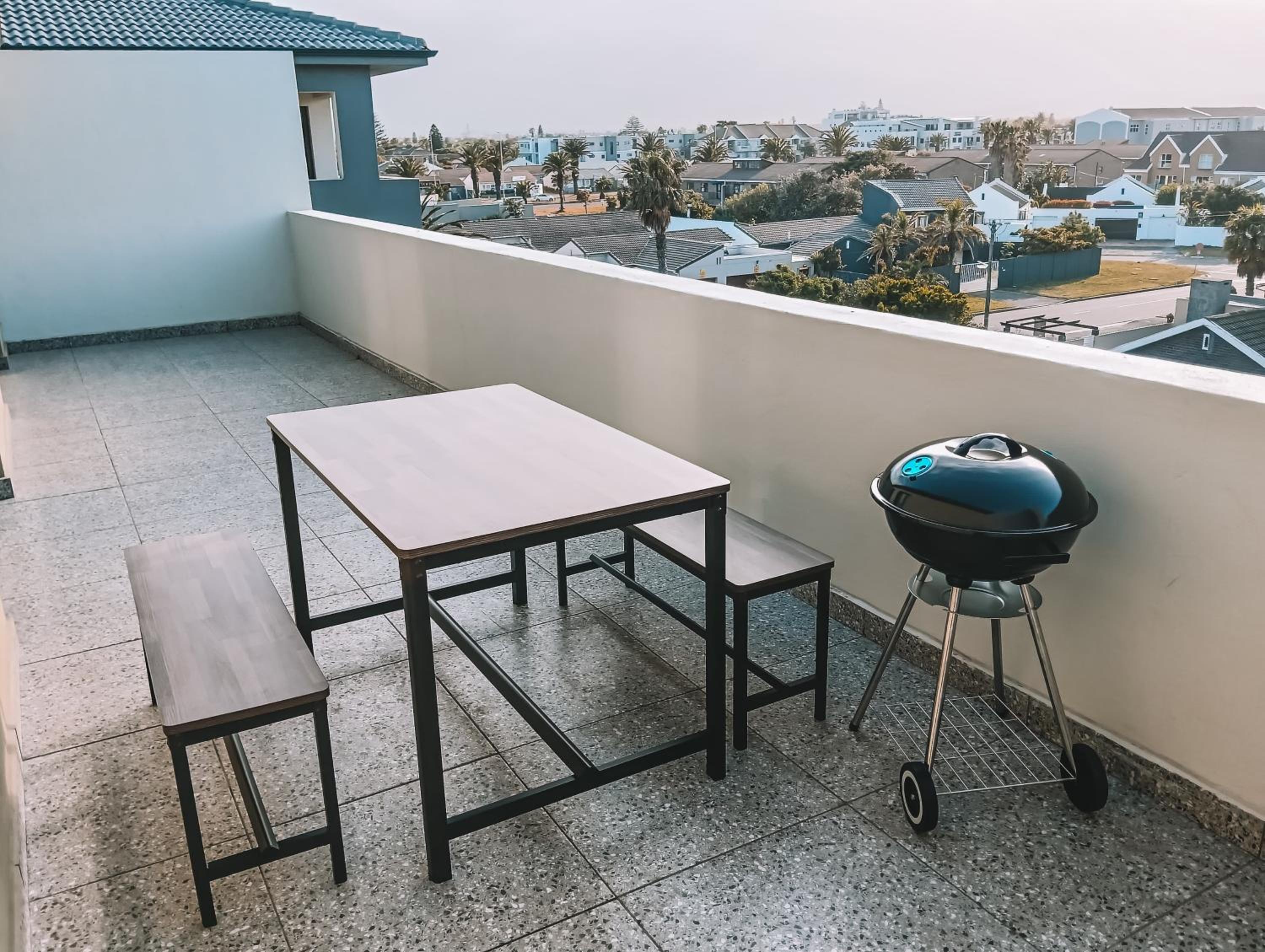 Cape Mae Apartment Hotel view 2