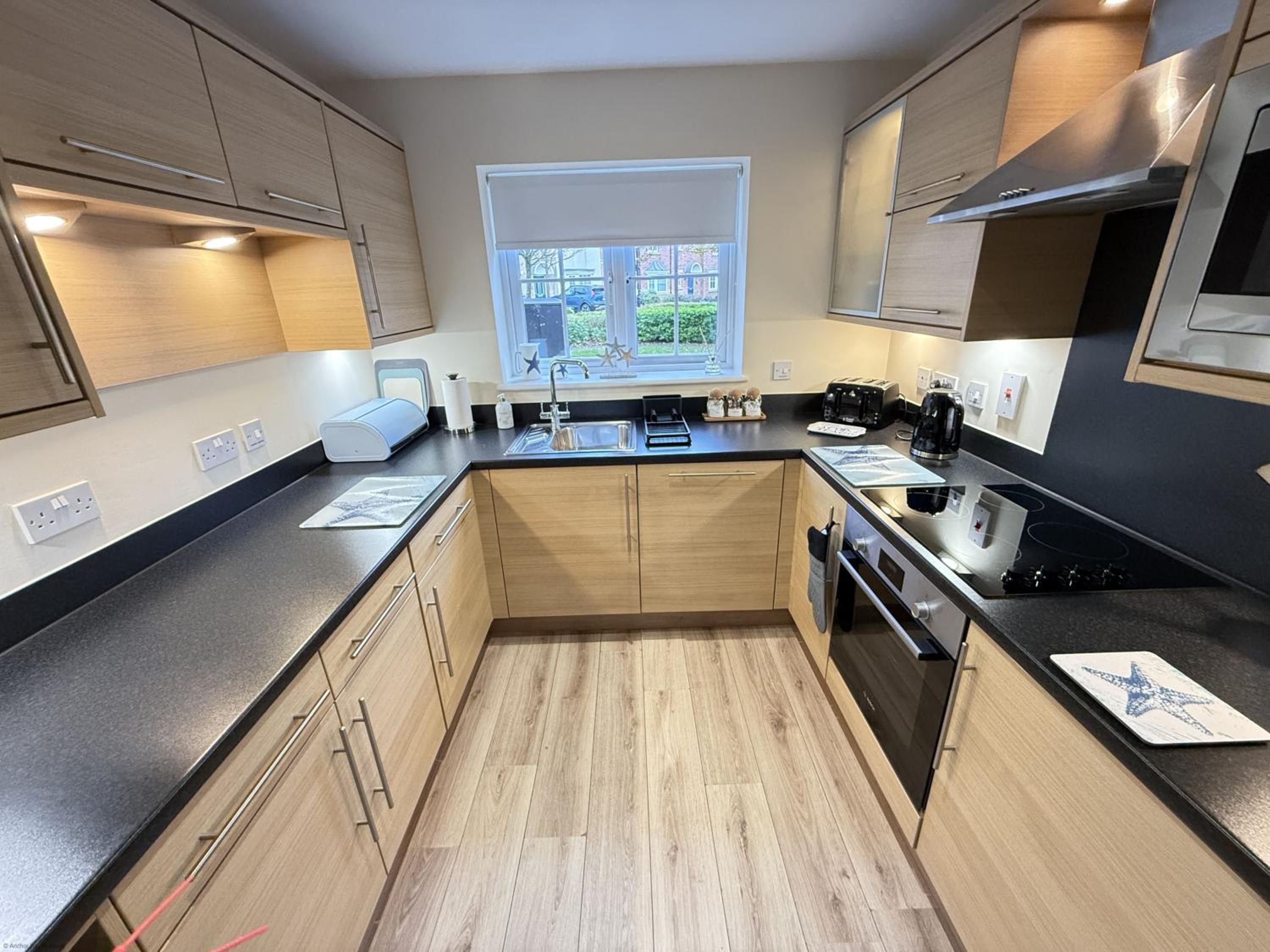 Pebble Cottage - Part of the The Bay Filey Holiday Village with pool, gym and direct beach access, pub, restaurant, tennis and meadows walks
